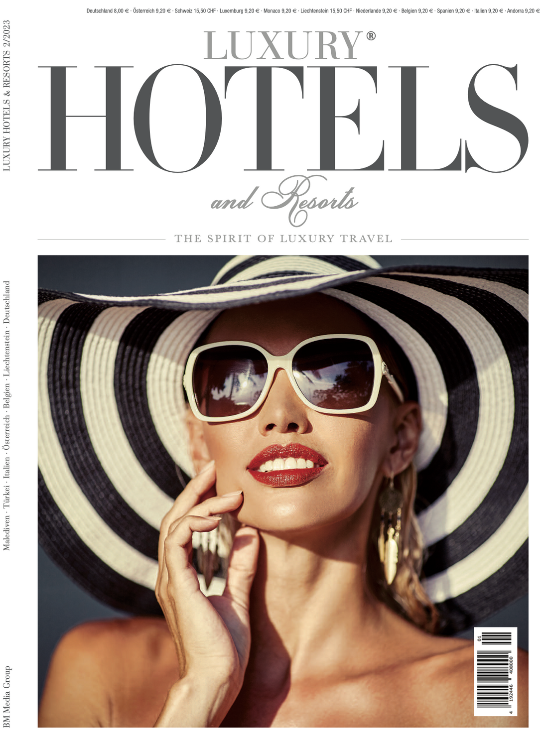 SIMONE BRUNS IN DER NEUEN AUSGABE VON "LUXURY HOTELS & RESORTS"