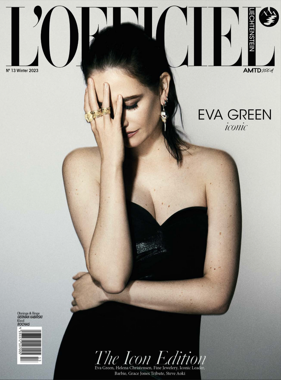 UNSER TIGER AND JUNGLE PRINCESS DRESS IN DER L'OFFICIEL