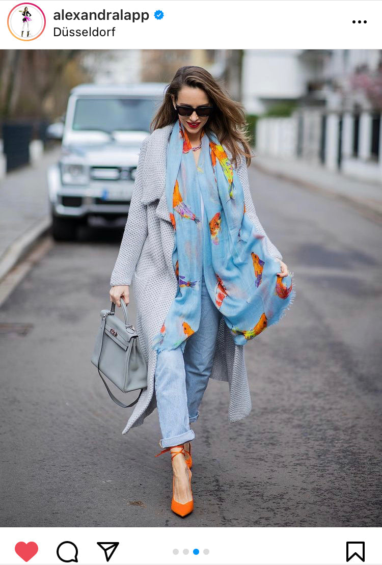 KOI CASHMERE SCARF - BLUE