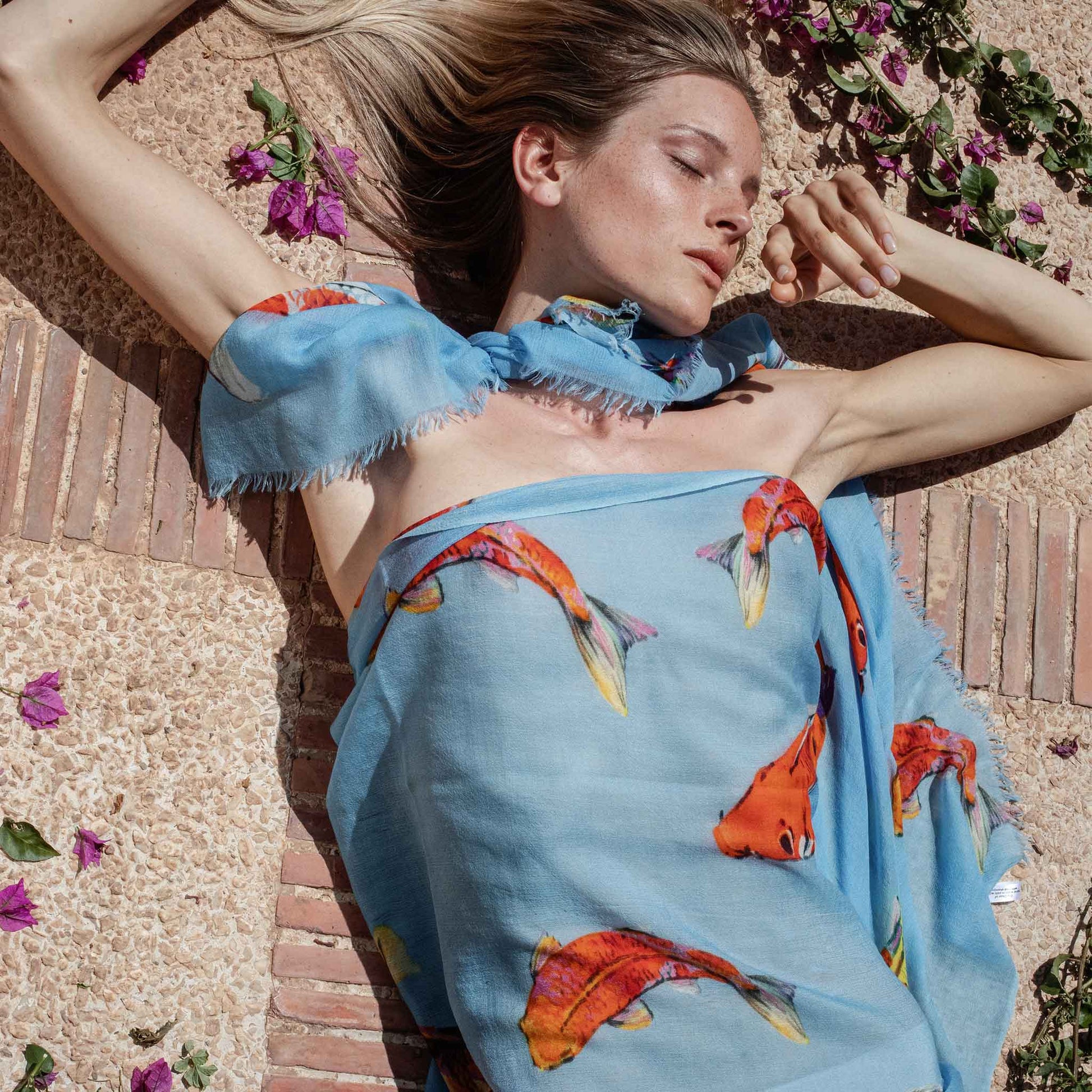 KOI CASHMERE SCARF - BLUE