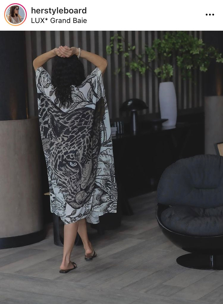 LEO IN FLOWERS SILK TUNIC - OFF-WHITE