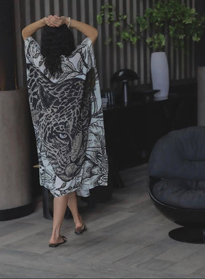 LEO IN FLOWERS SILK TUNIC - OFF-WHITE