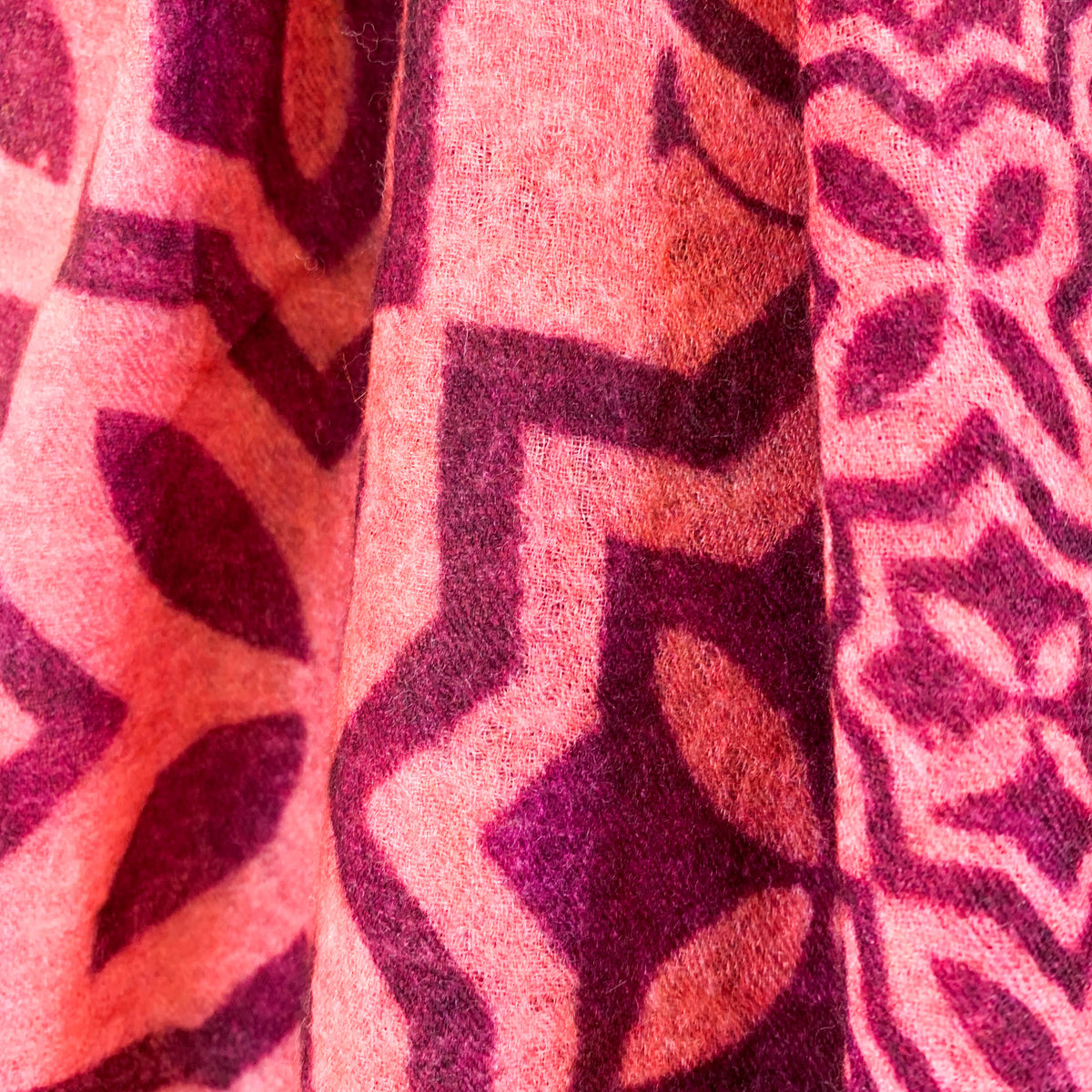 NIZZA FELTED CASHMERE SCARF - BEIGE DARKPINK