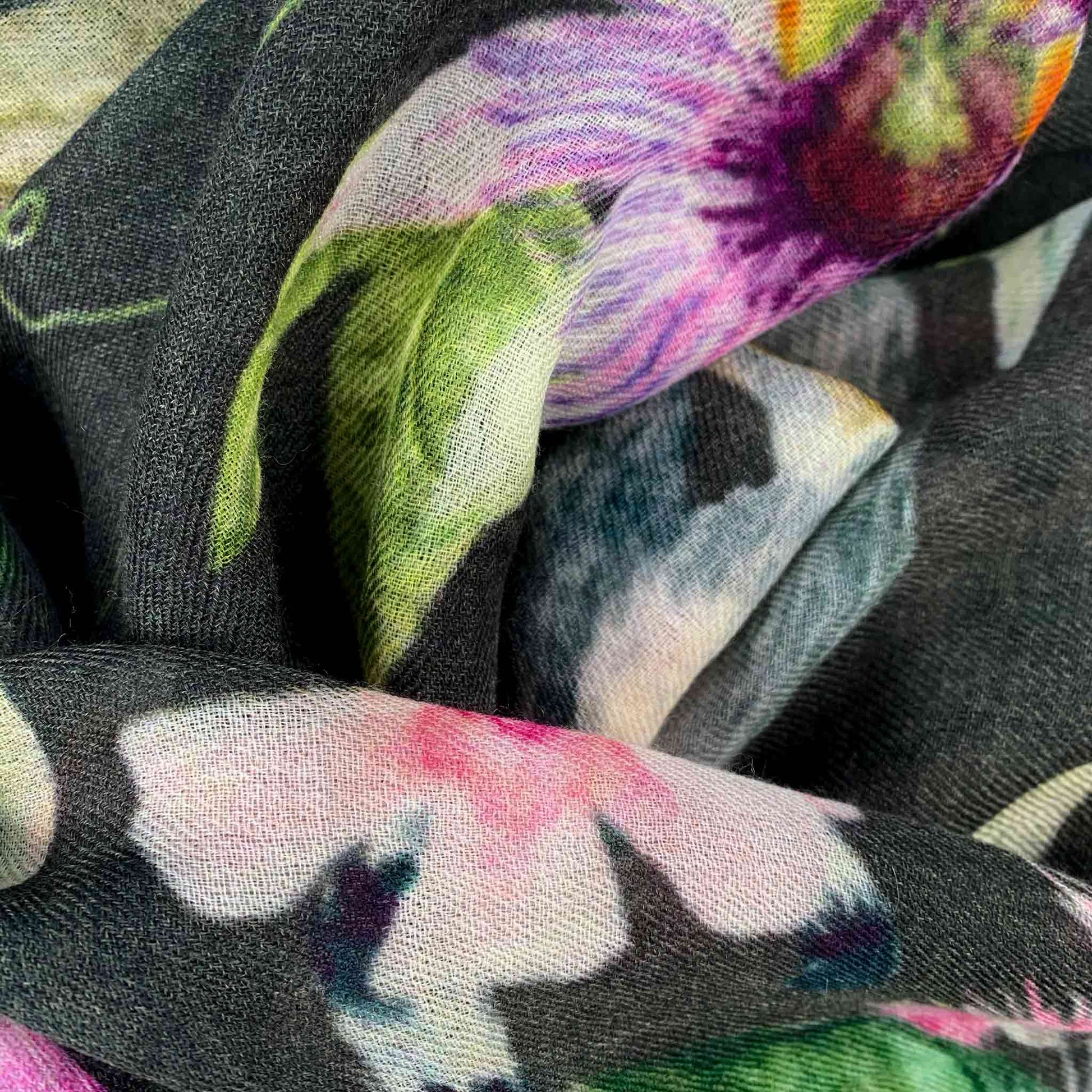 PARADISE CASHMERE SCARF - DARK GREY