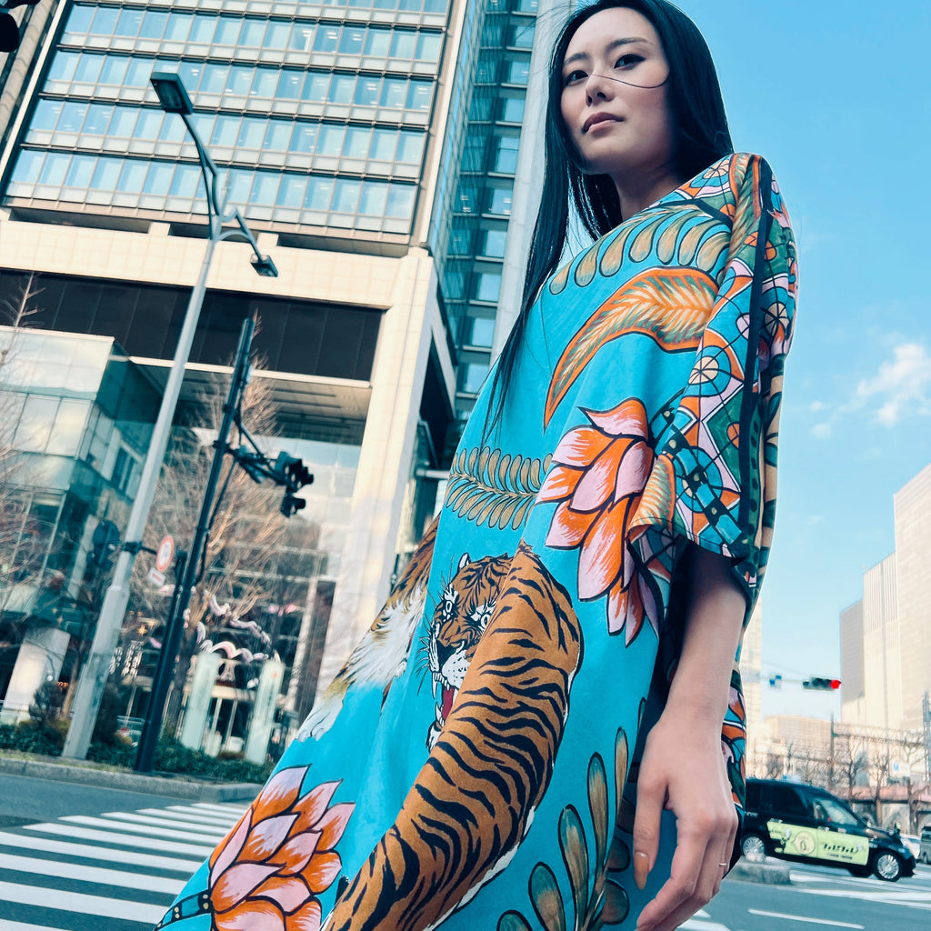 TIGER & JUNGLE SILK TUNIC - BLUE