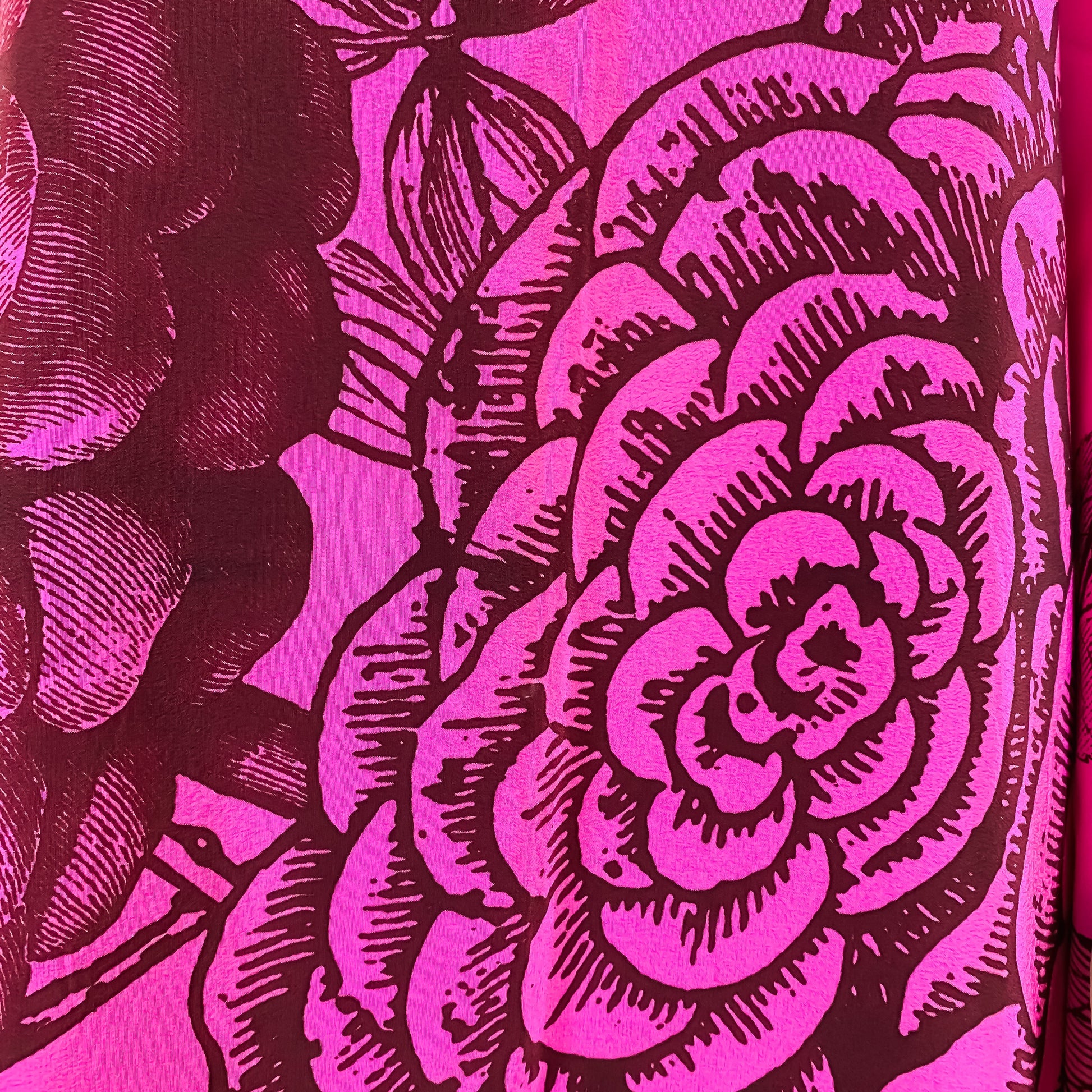 FLOWER EXPLOSION SILK TUNIC - PINK/BLACK