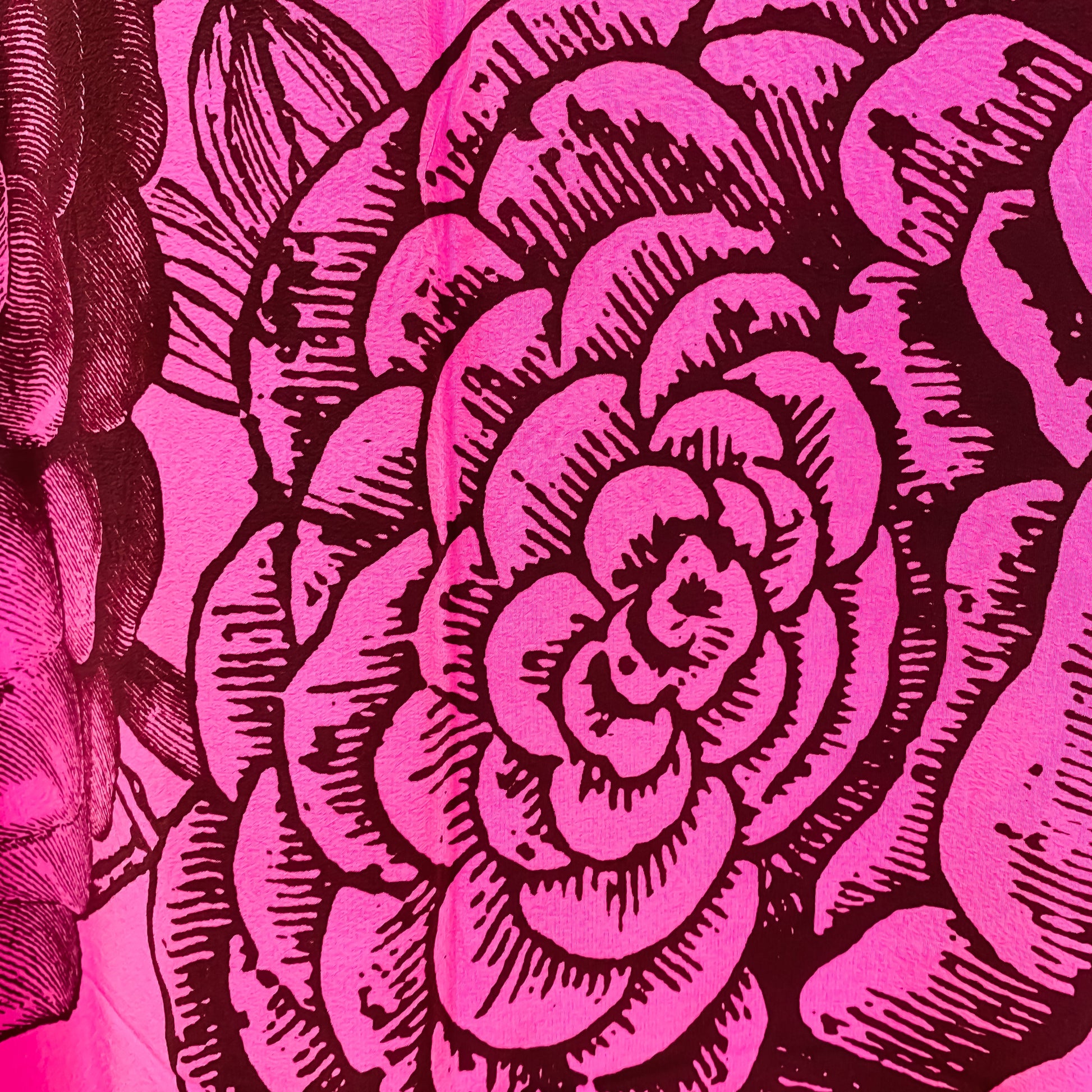 FLOWER EXPLOSION SILK TUNIC - PINK/BLACK