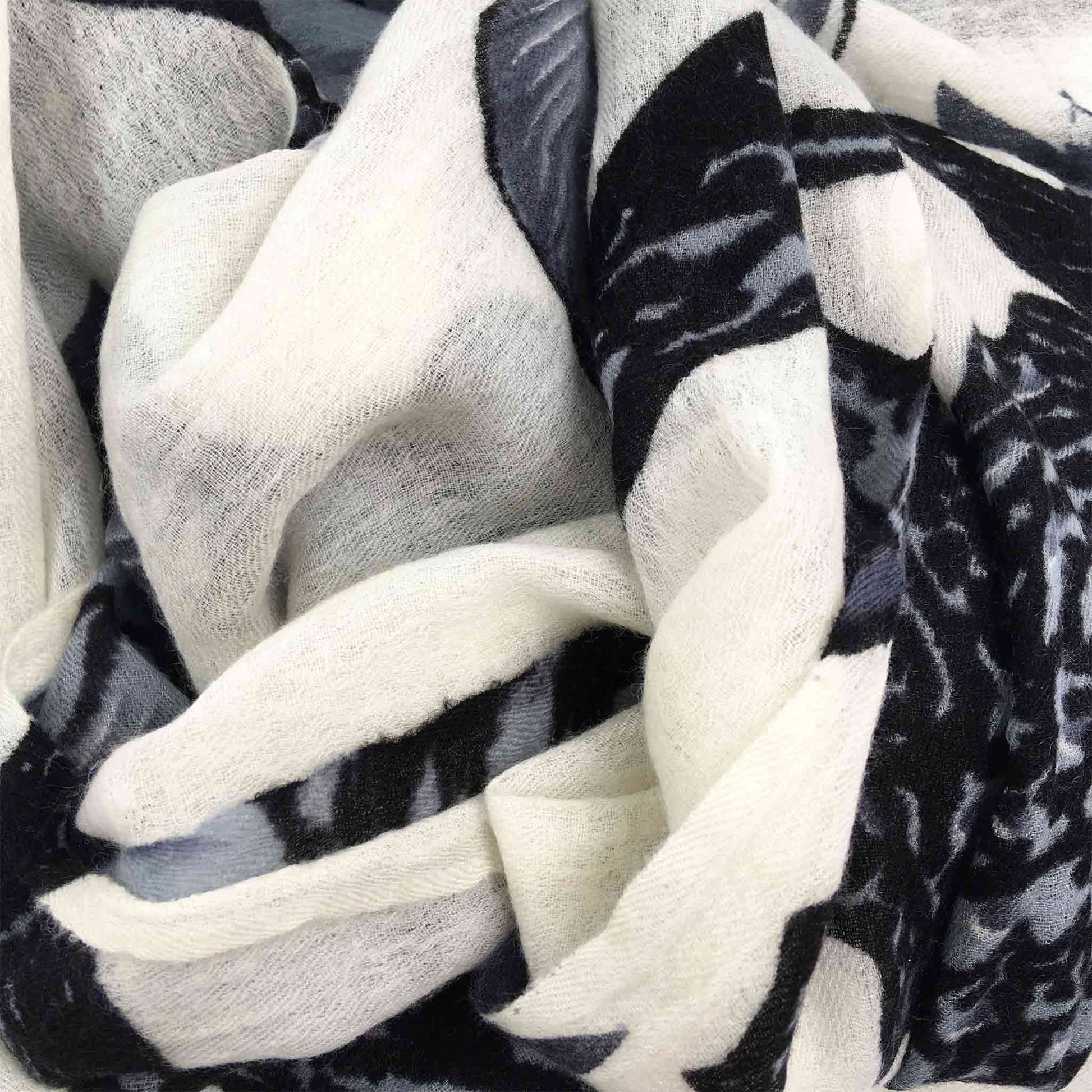BOTANICAL FELTED CASHMERE  SCARF - WHITE
