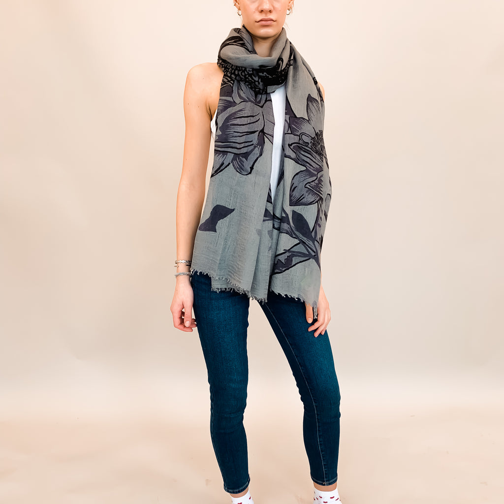 BOTANICAL FELTED CASHMERE  SCARF - GREY
