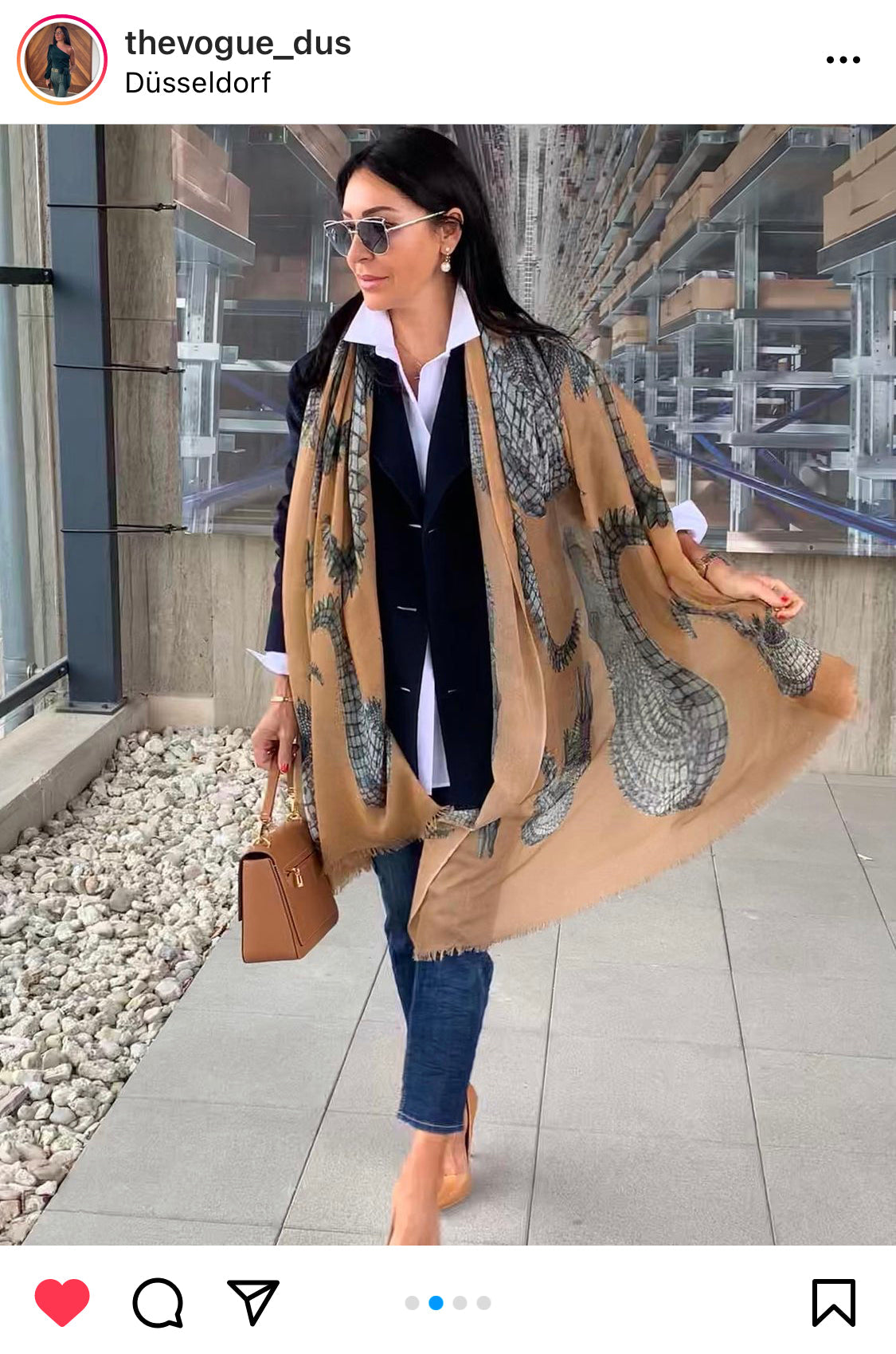 CROCODILE CASHMERE SCARF