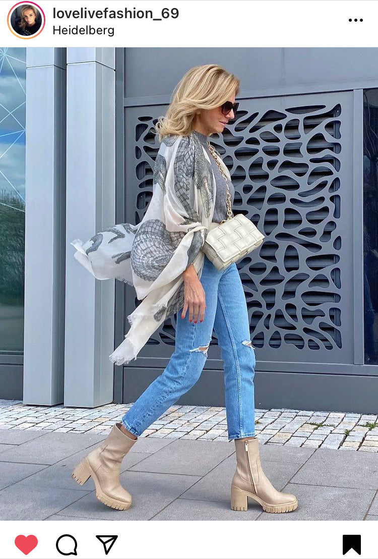 CROCODILE CASHMERE SCARF