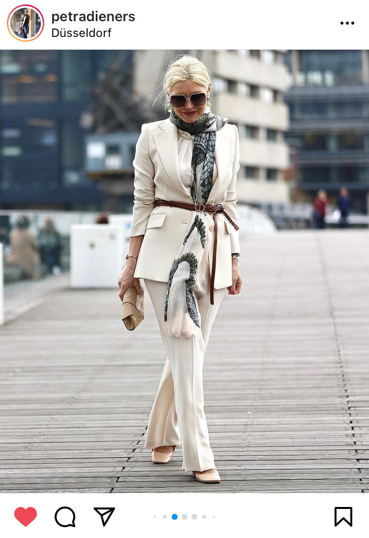 CROCODILE CASHMERE SCARF