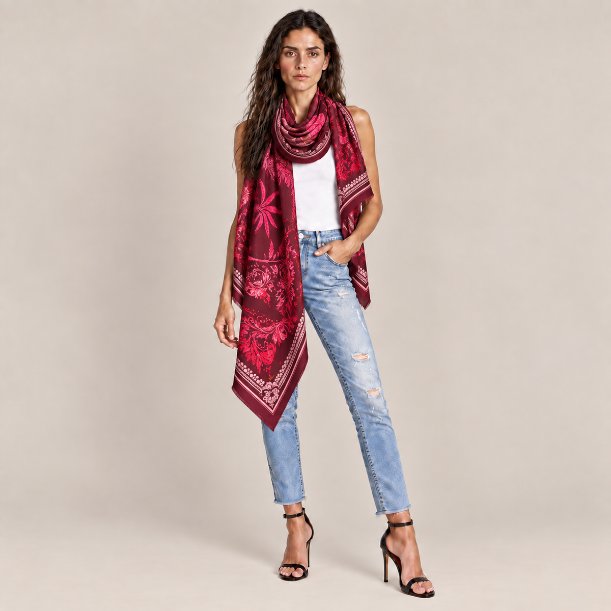 NOIRÉ CASHMERE SCARF - COULIS