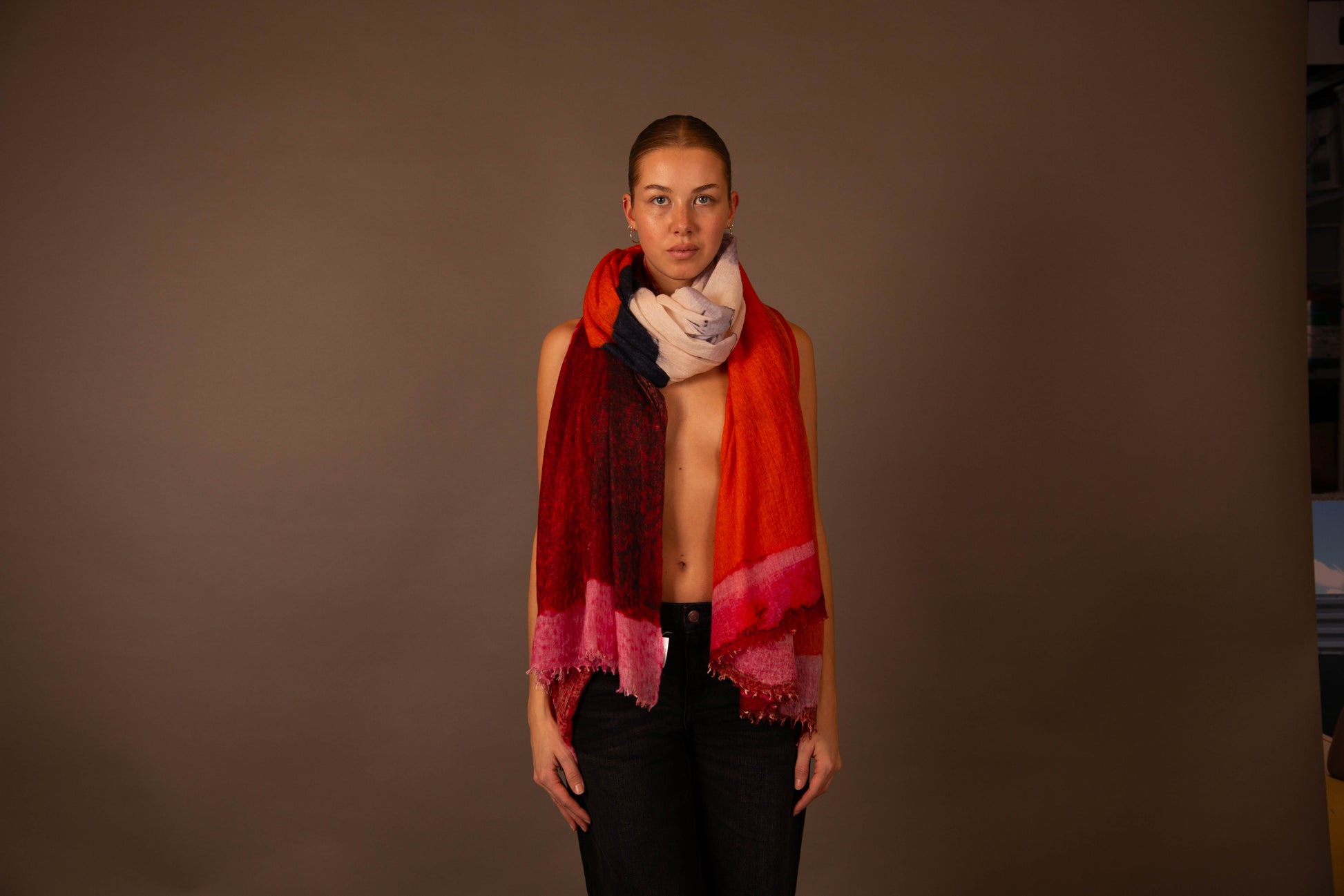 ELFENNIA FELTED SCARF