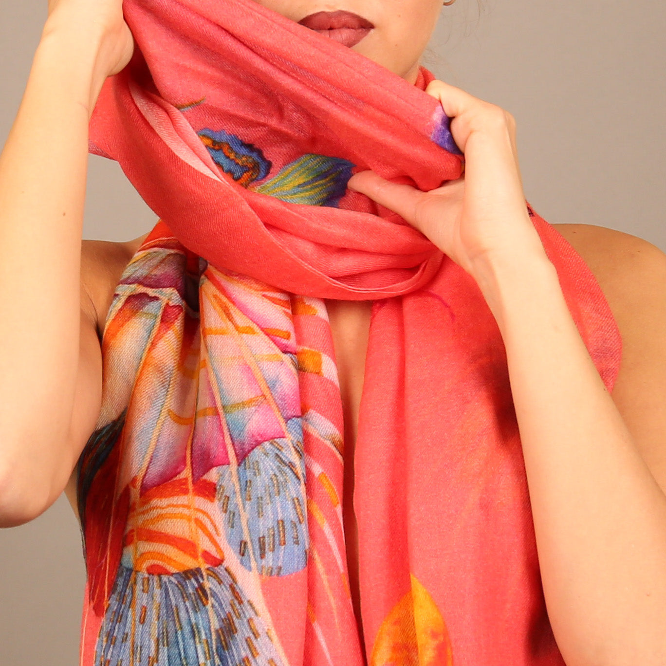 FISH TALE CASHMERE SCARF