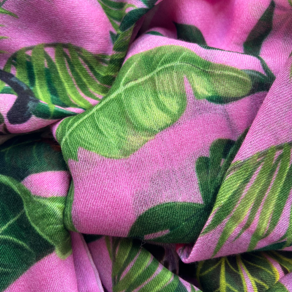 JUNGLE ANIMALS CASHMERE SCARF