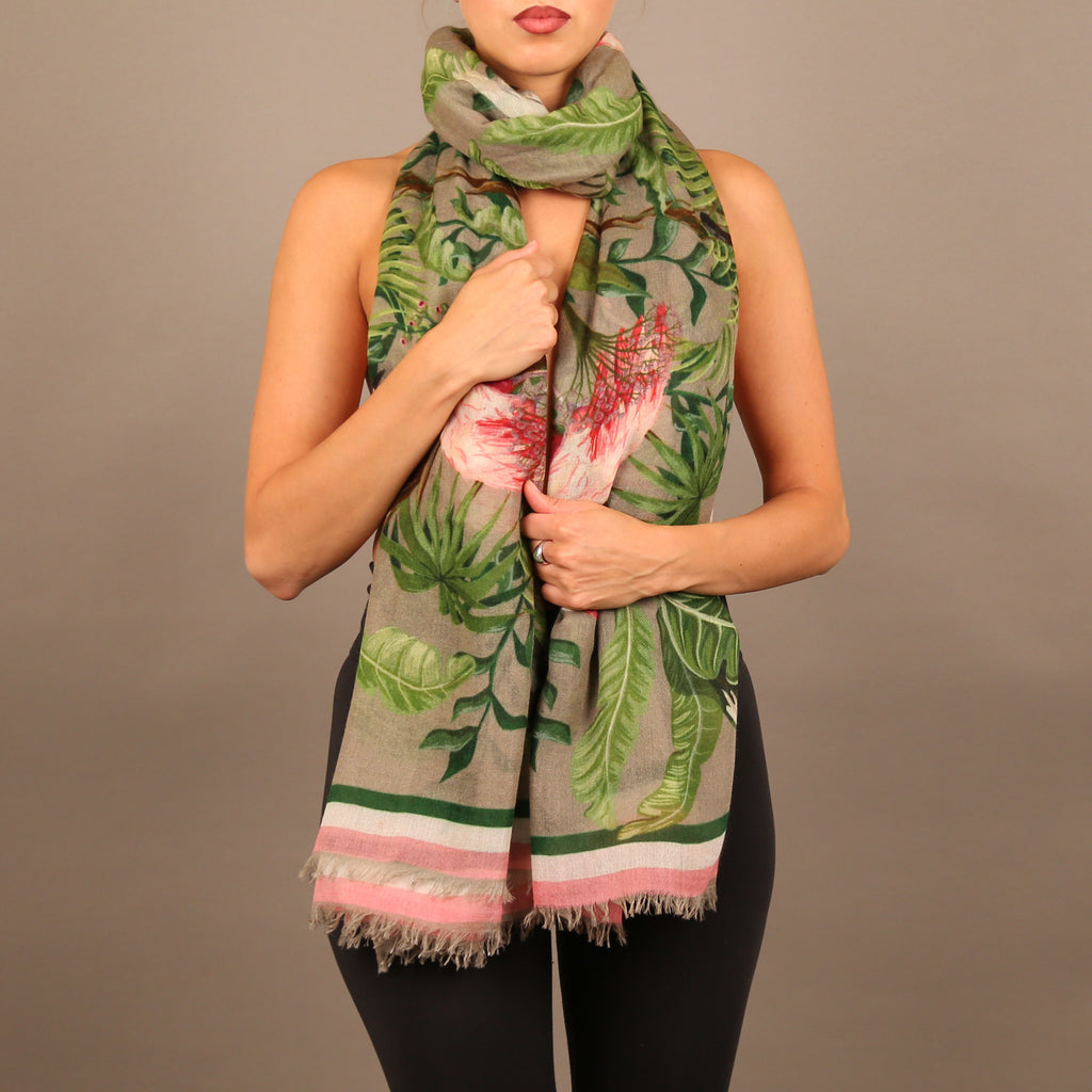 JUNGLE ANIMALS CASHMERE SCARF