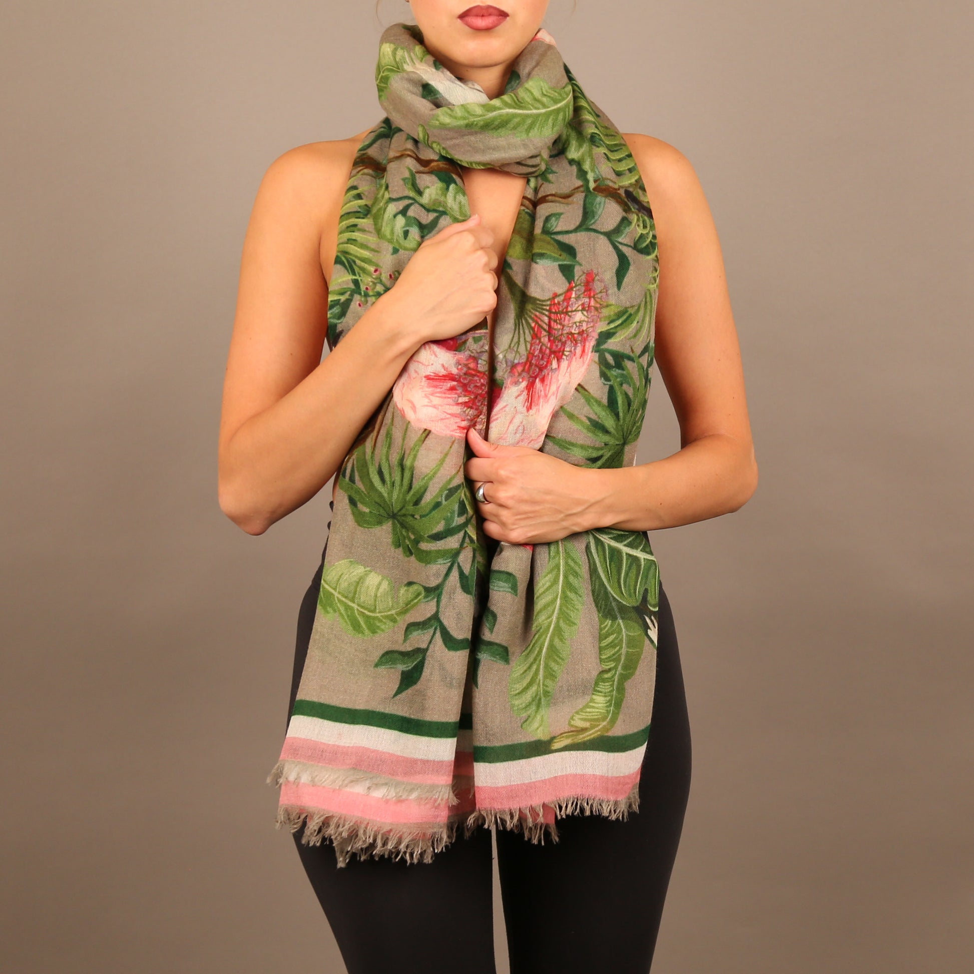 JUNGLE ANIMALS CASHMERE SCARF