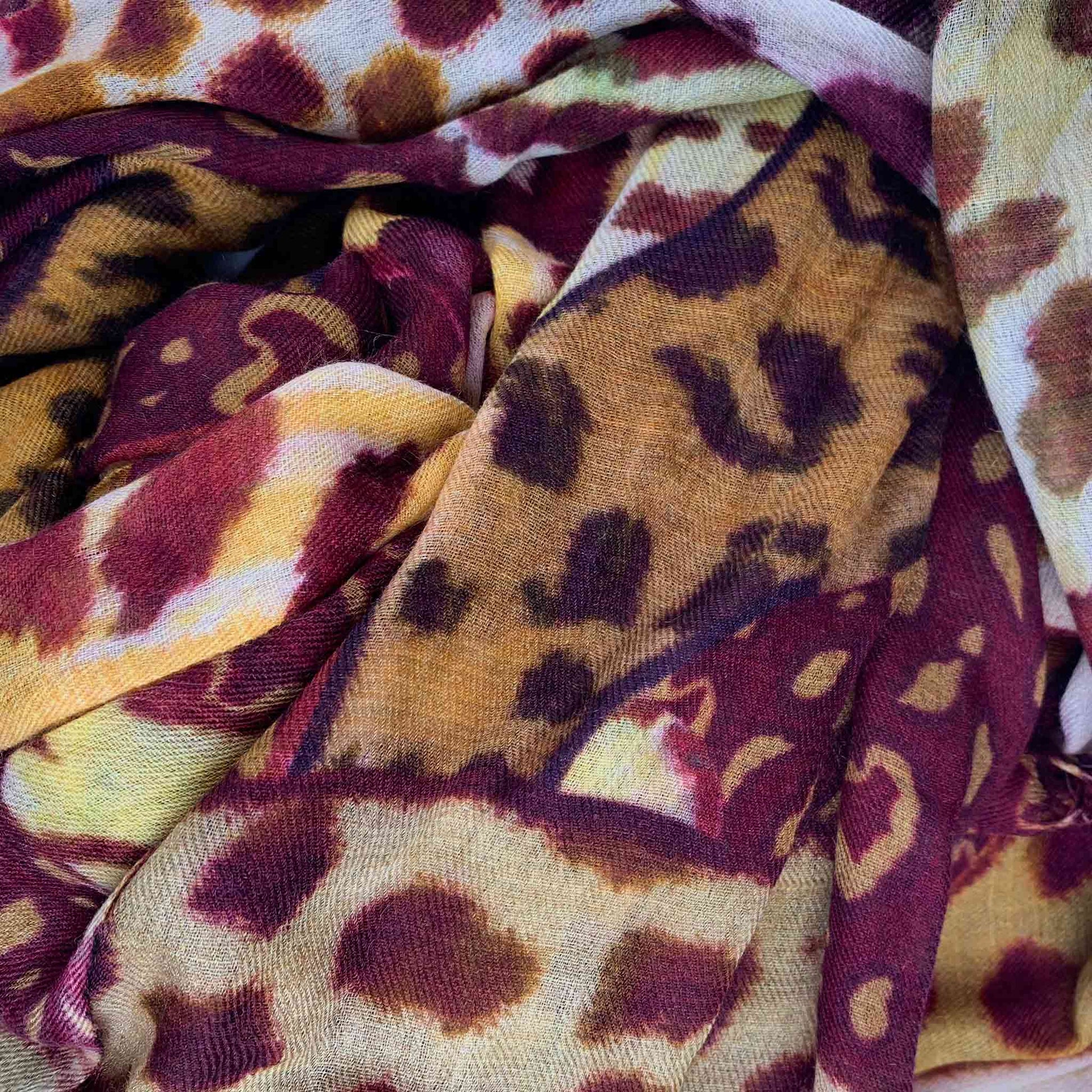 LEO JUNGLE CASHMERE SCARF