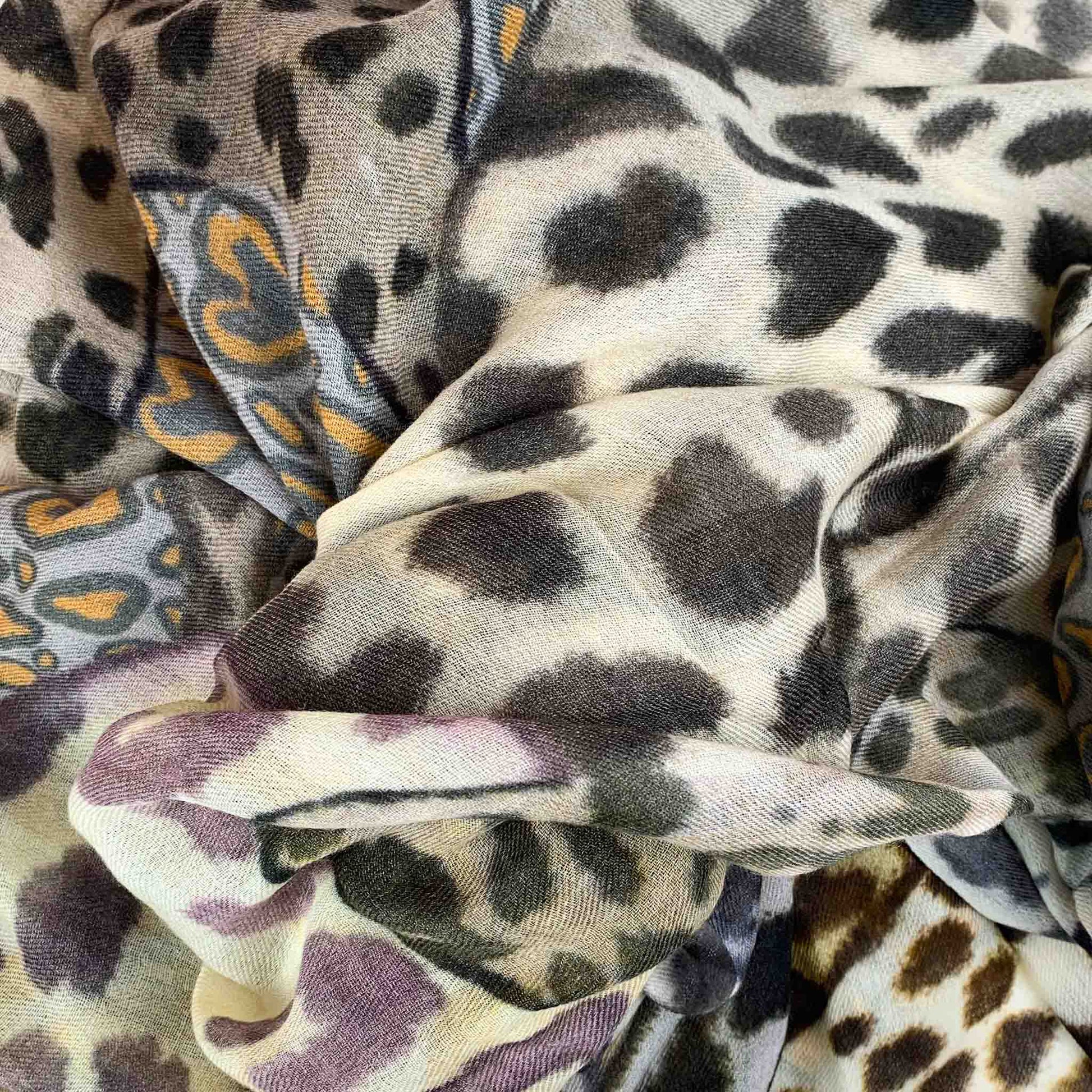LEO JUNGLE CASHMERE SCARF