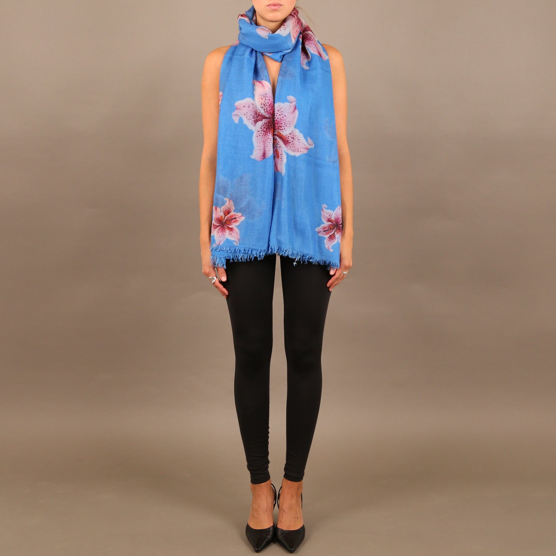 LILLY CASHMERE SCARF