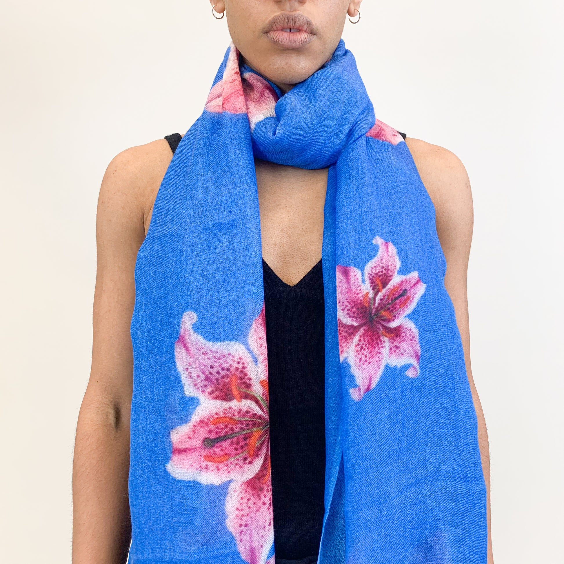 LILLY CASHMERE SCARF