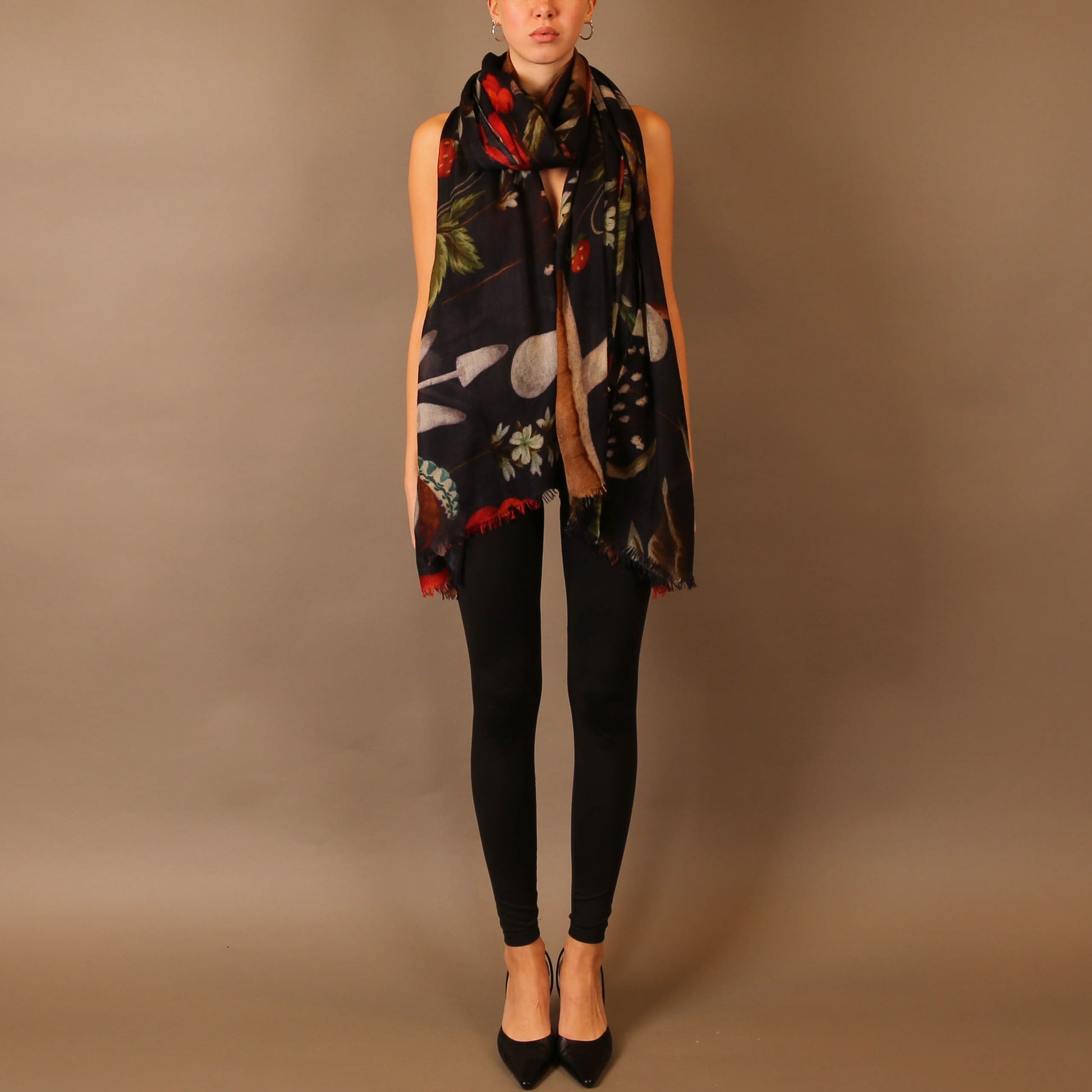 MUSHROOMS CASHMERE SCARF