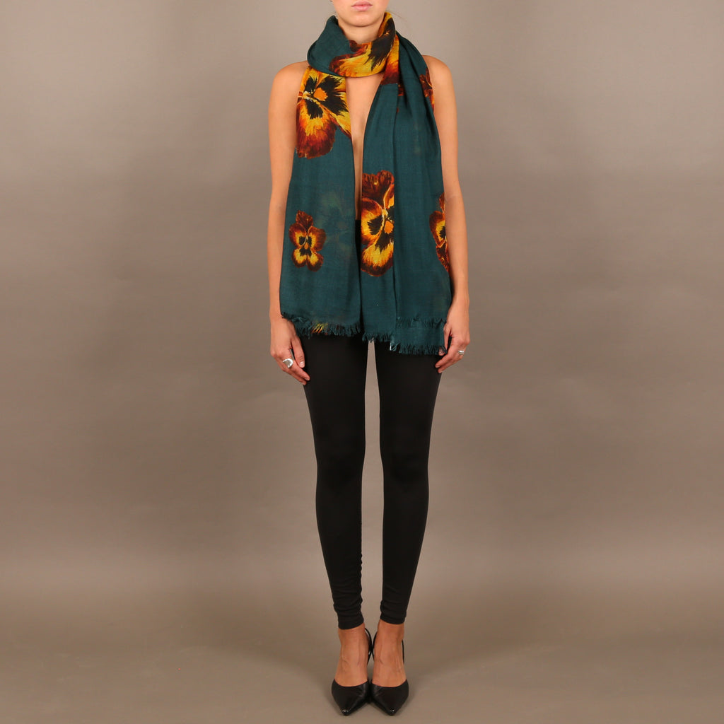PANSY CASHMERE SCARF