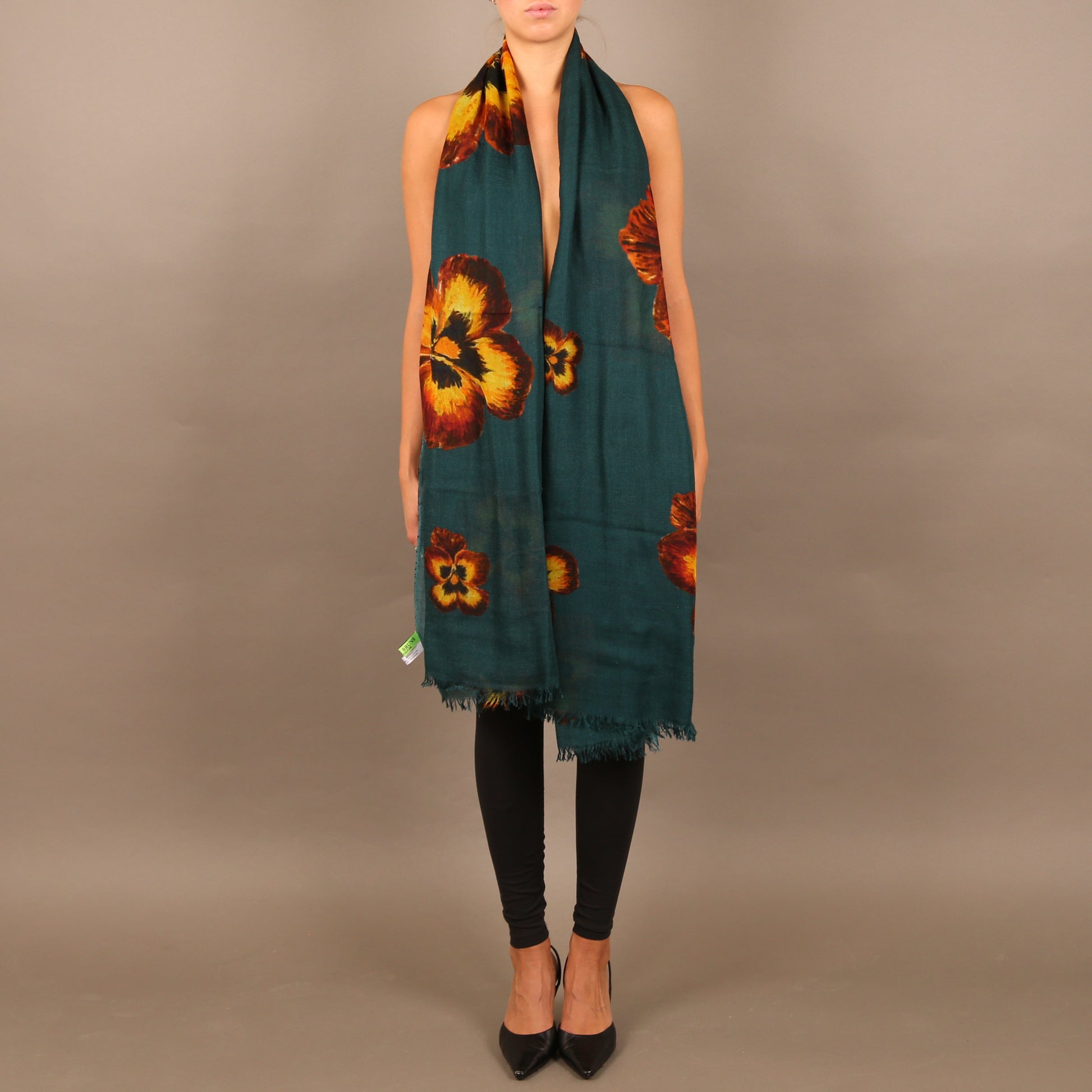 PANSY CASHMERE SCARF