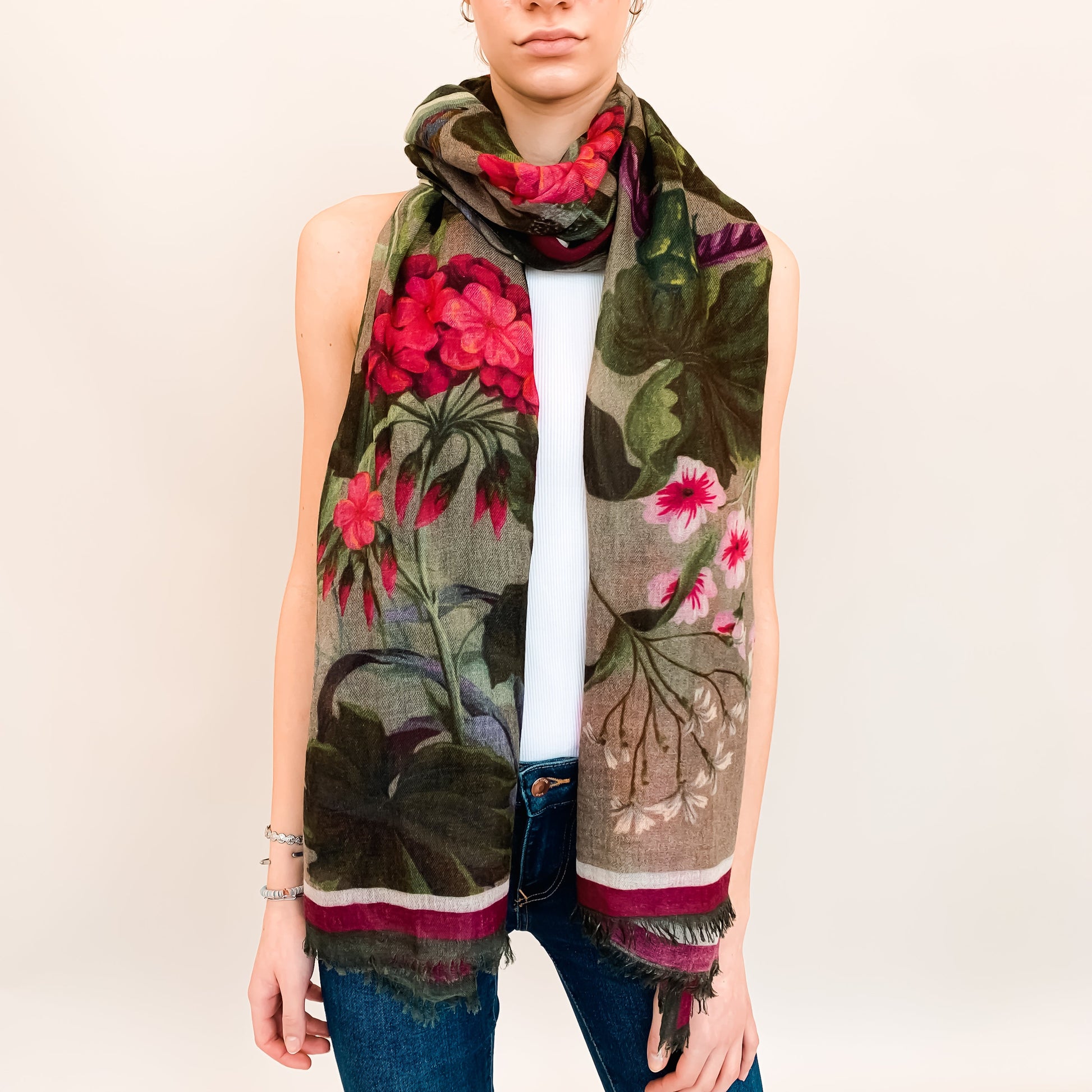 SPRING BLISS CASHMERE SCARF