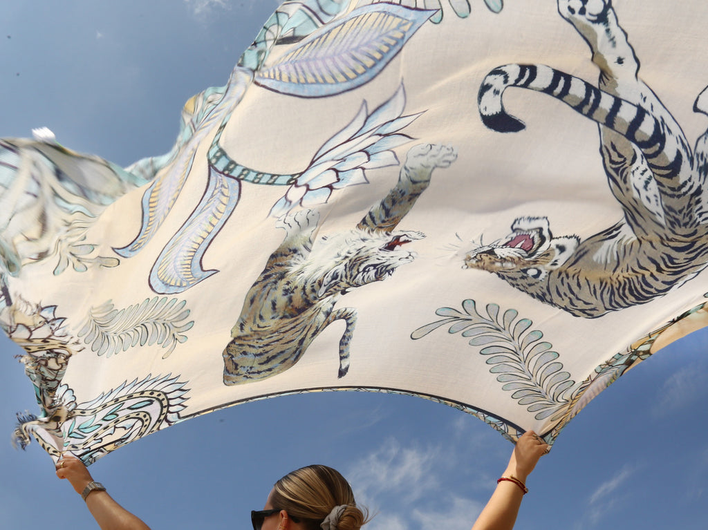 TIGER & JUNGLE CASHMERE SCARF LARGE