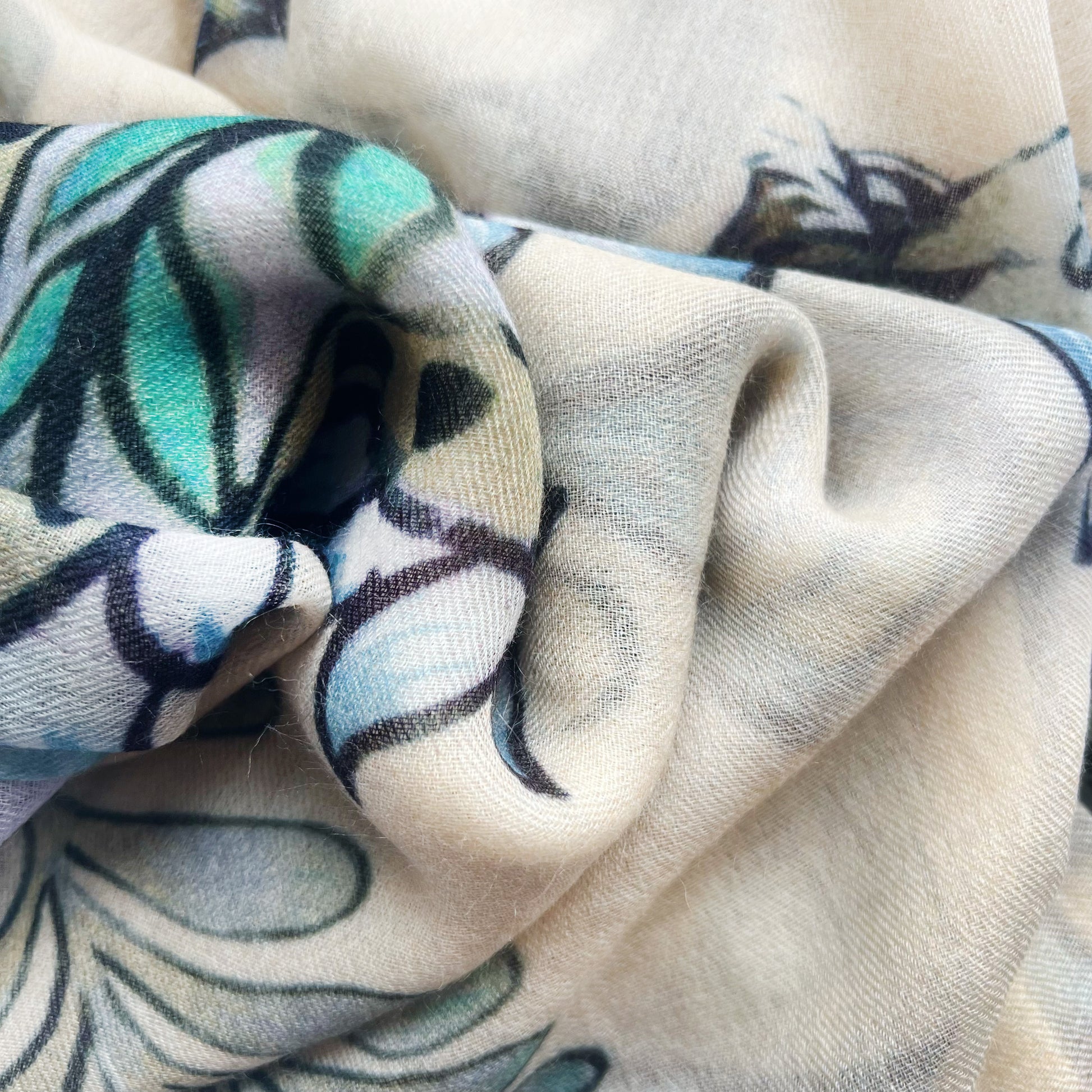 TIGER & JUNGLE CASHMERE SCARF LARGE