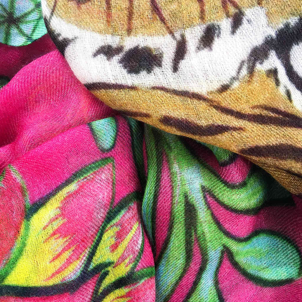TIGER & JUNGLE CASHMERE SCARF LARGE