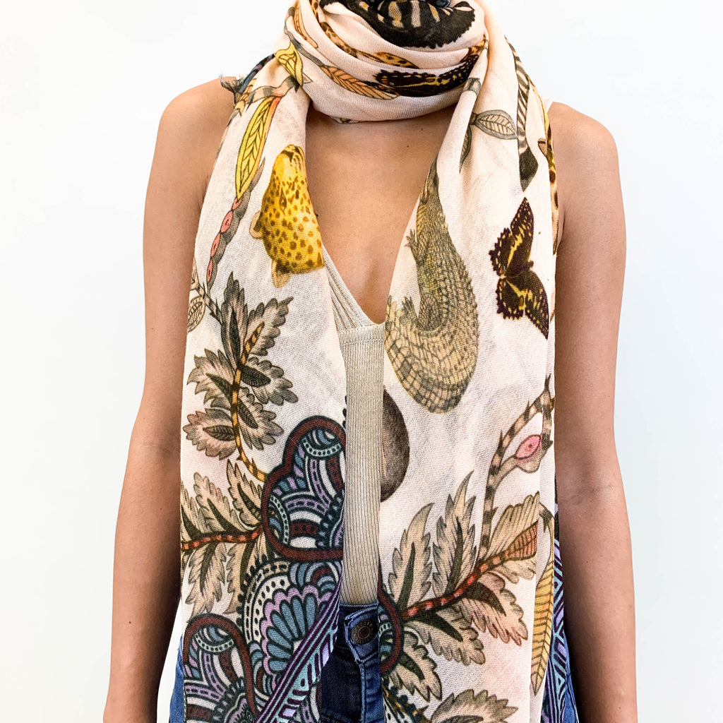 WILDLIFE CASHMERE SCARF