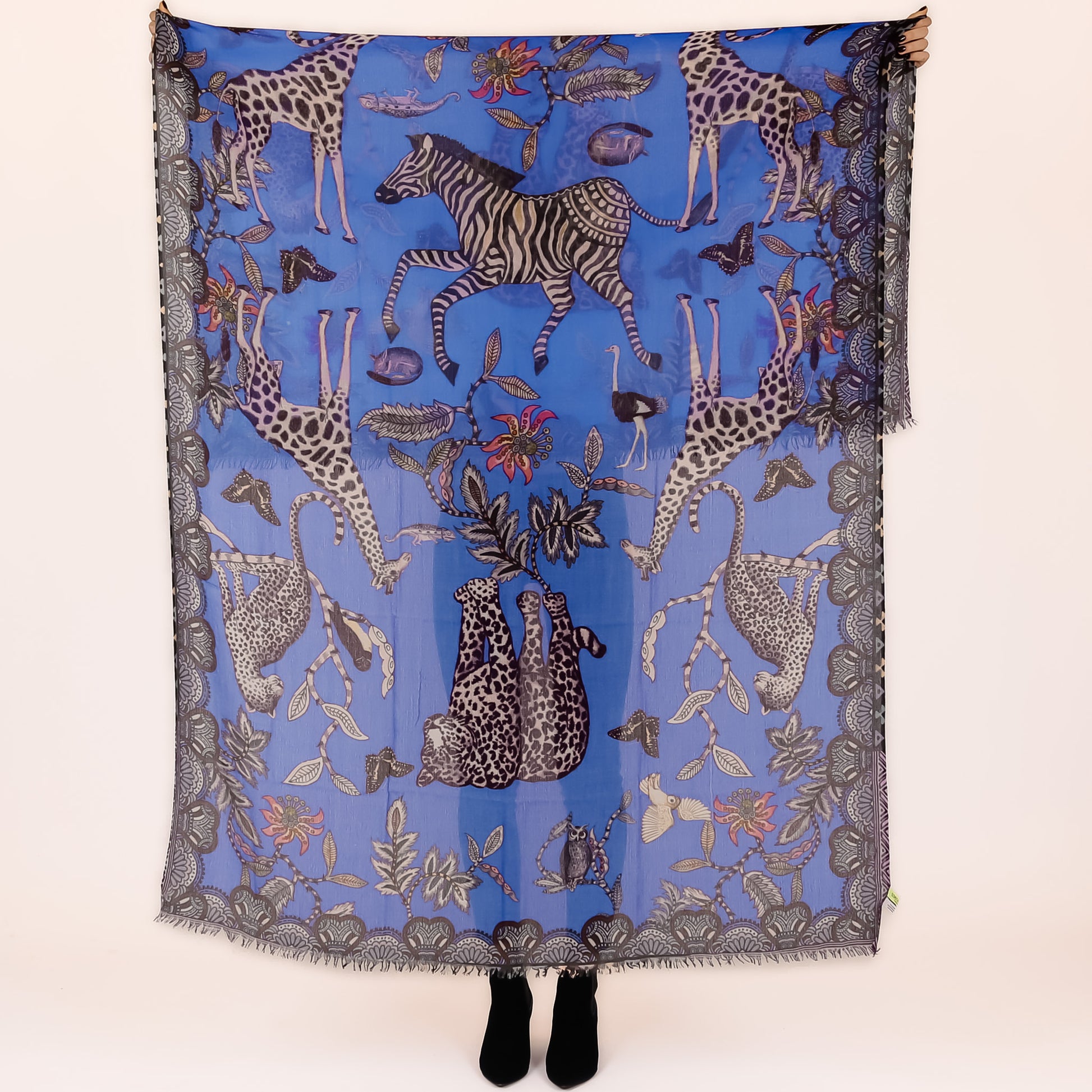 WILDLIFE CASHMERE SCARF