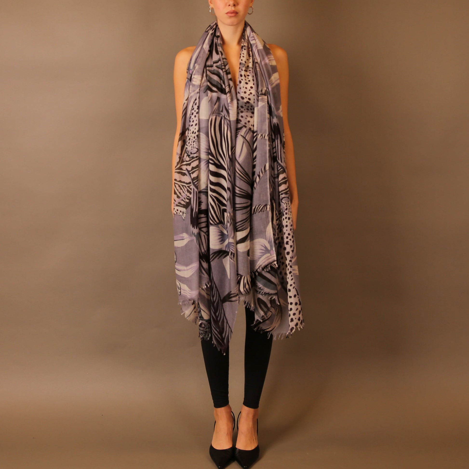 ZEBRA LEO CASHMERE SCARF