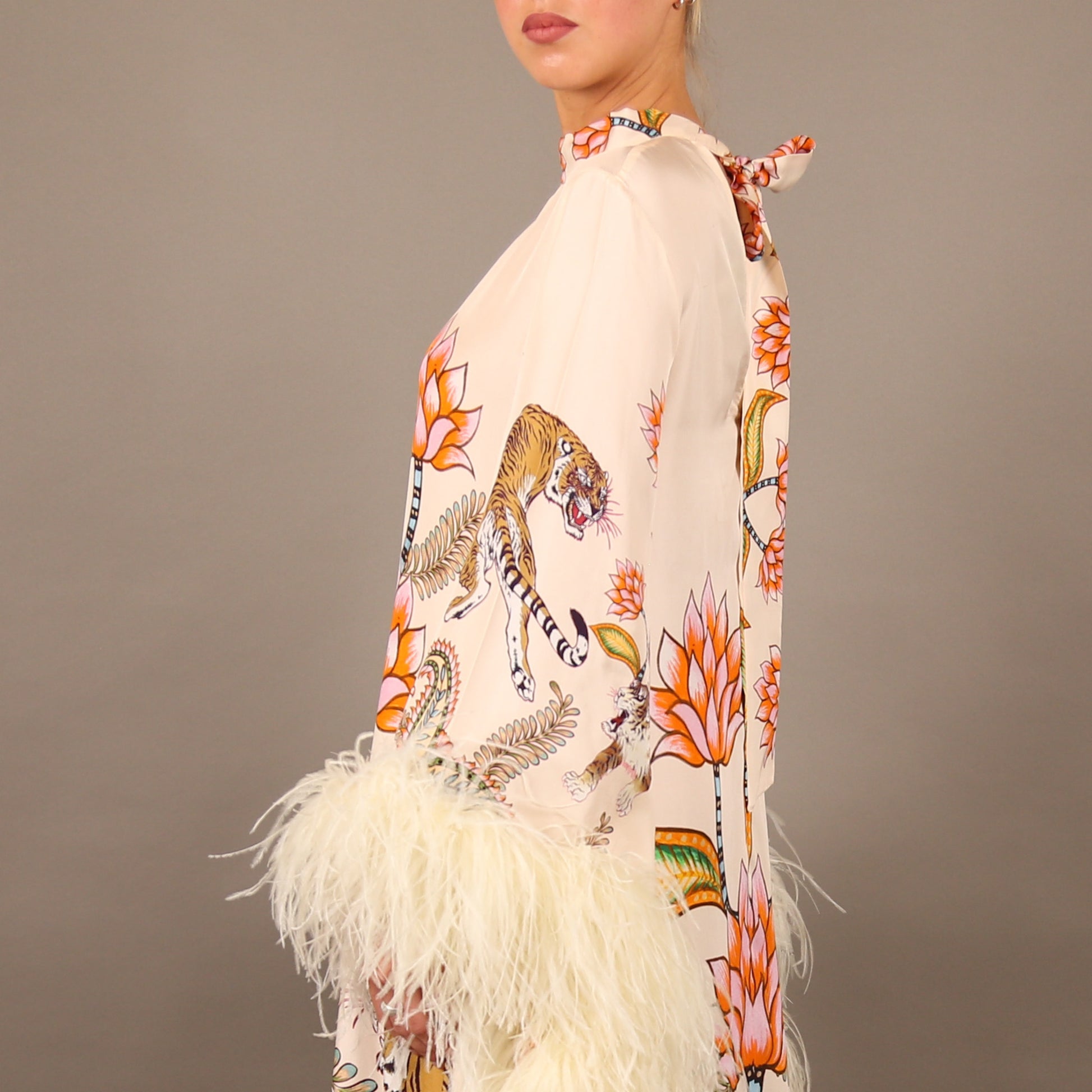 TIGER PRINCESS DRESS WITH FEATHERS