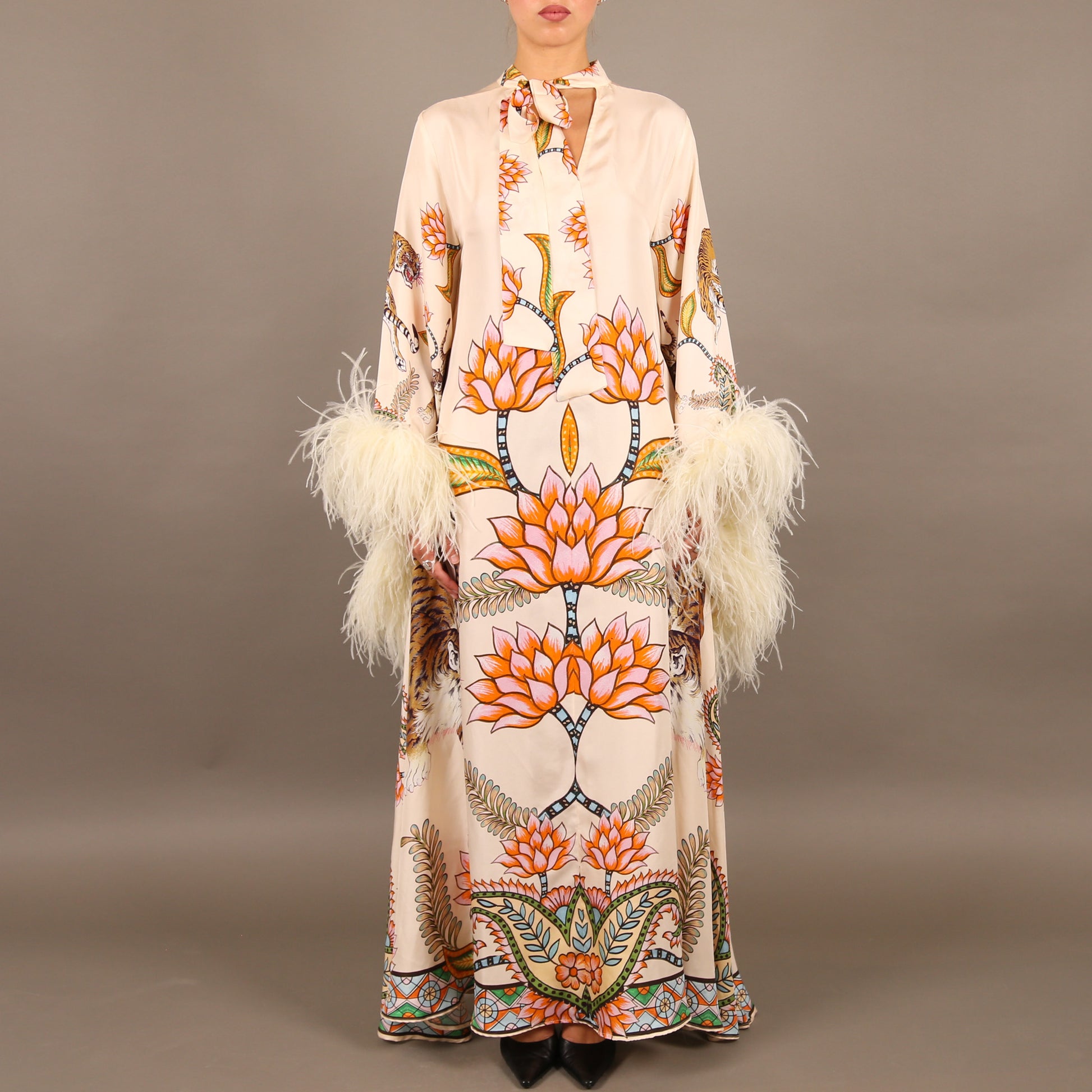 TIGER PRINCESS DRESS WITH FEATHERS