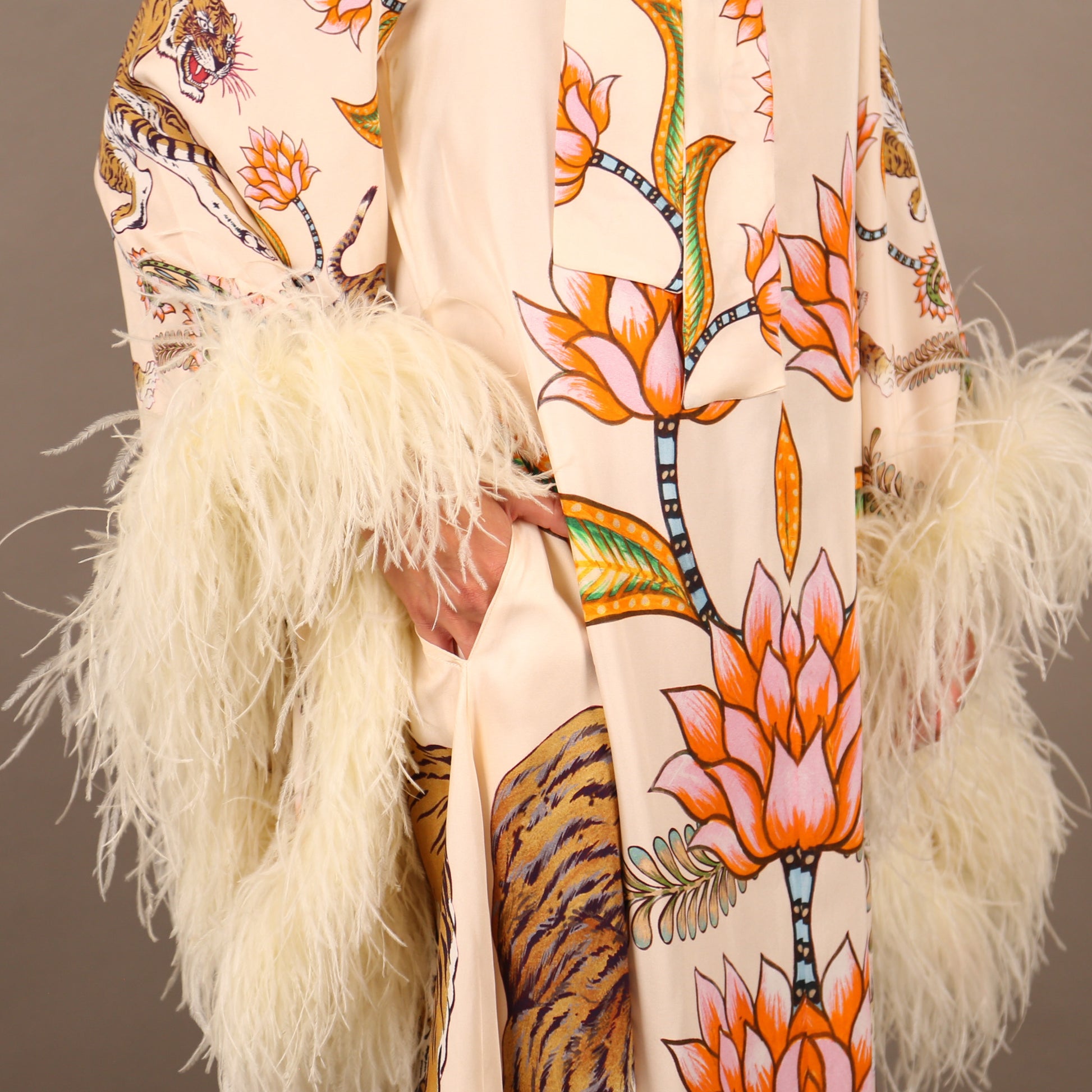 TIGER PRINCESS DRESS WITH FEATHERS