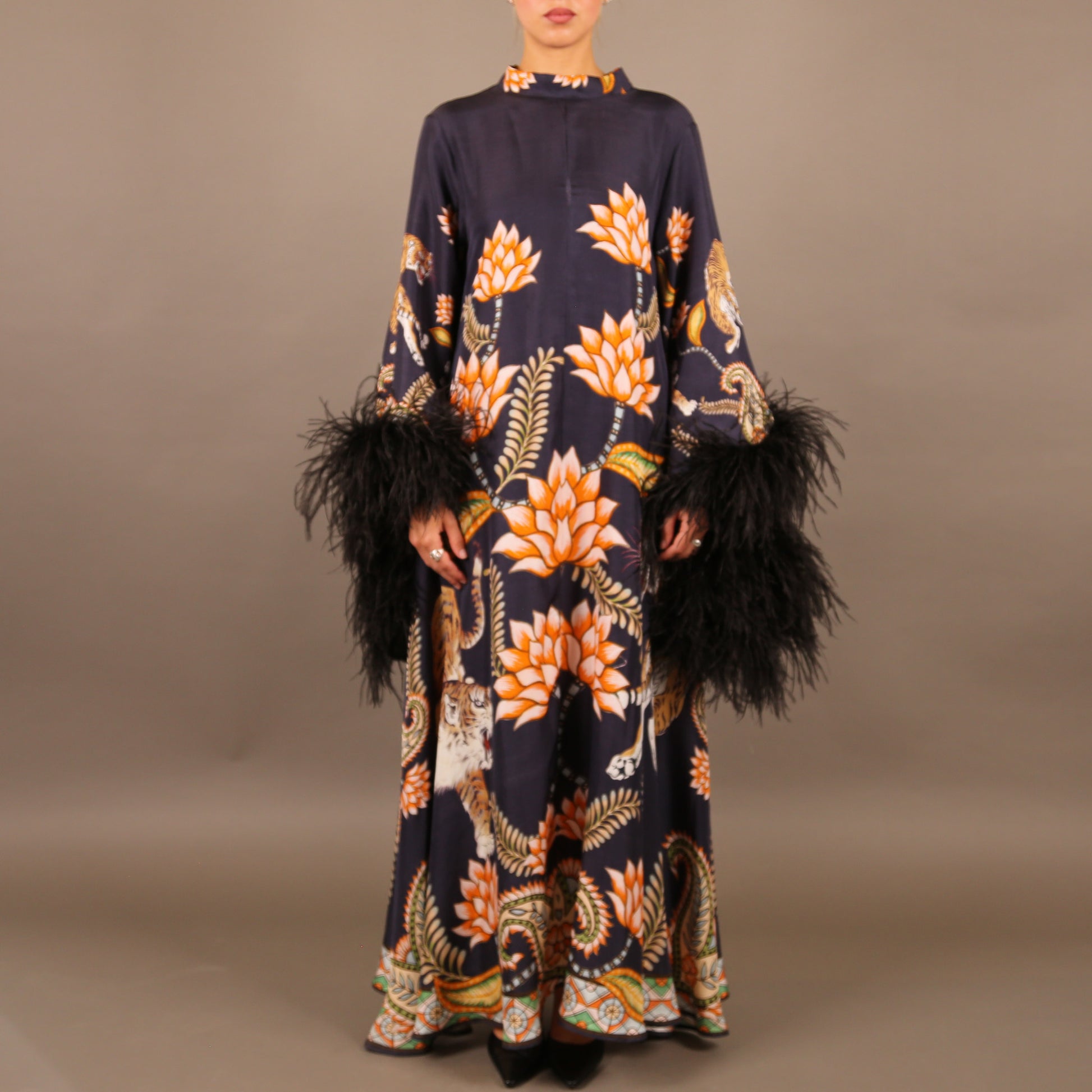 TIGER PRINCESS DRESS WITH FEATHERS