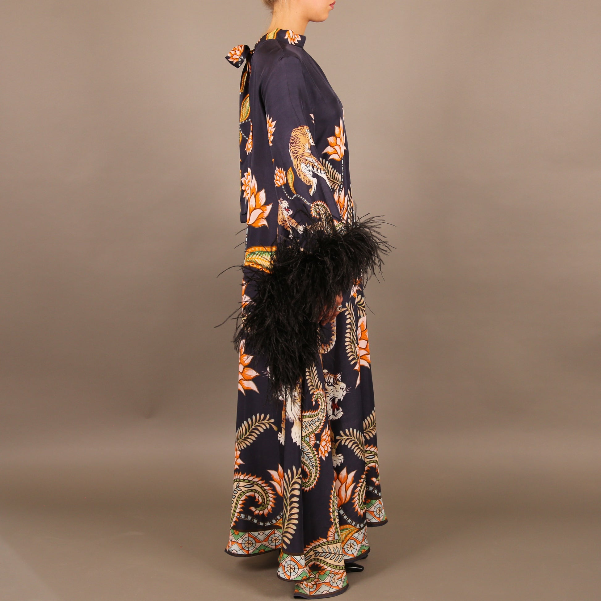 TIGER PRINCESS DRESS WITH FEATHERS