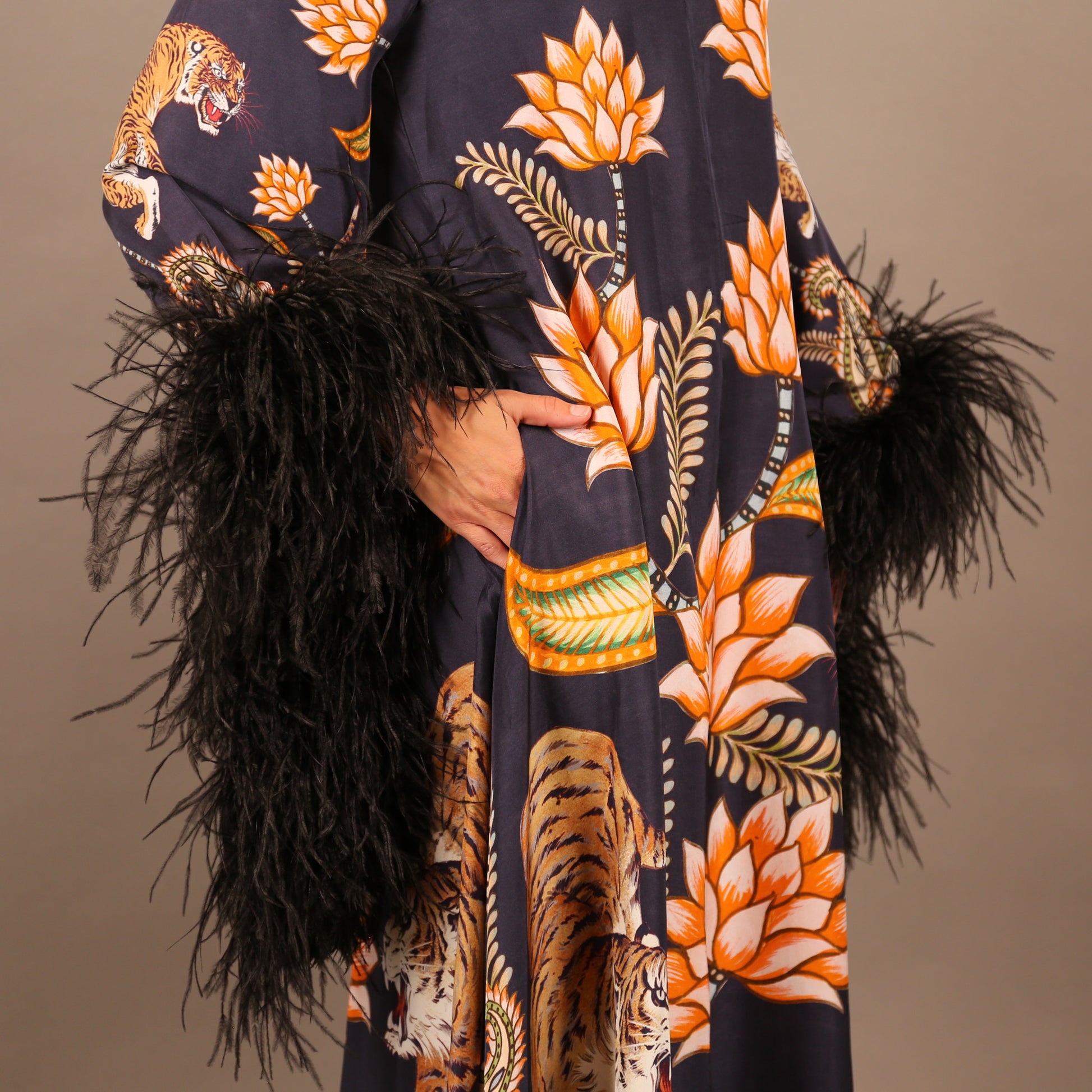 TIGER PRINCESS DRESS WITH FEATHERS