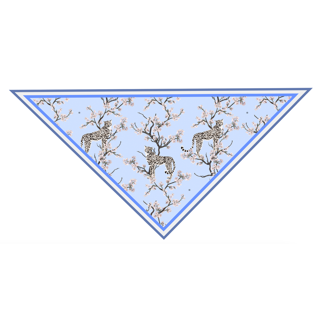 CHILLEO TRIANGLE CASHMERE SCARF - LIGHT BLUE