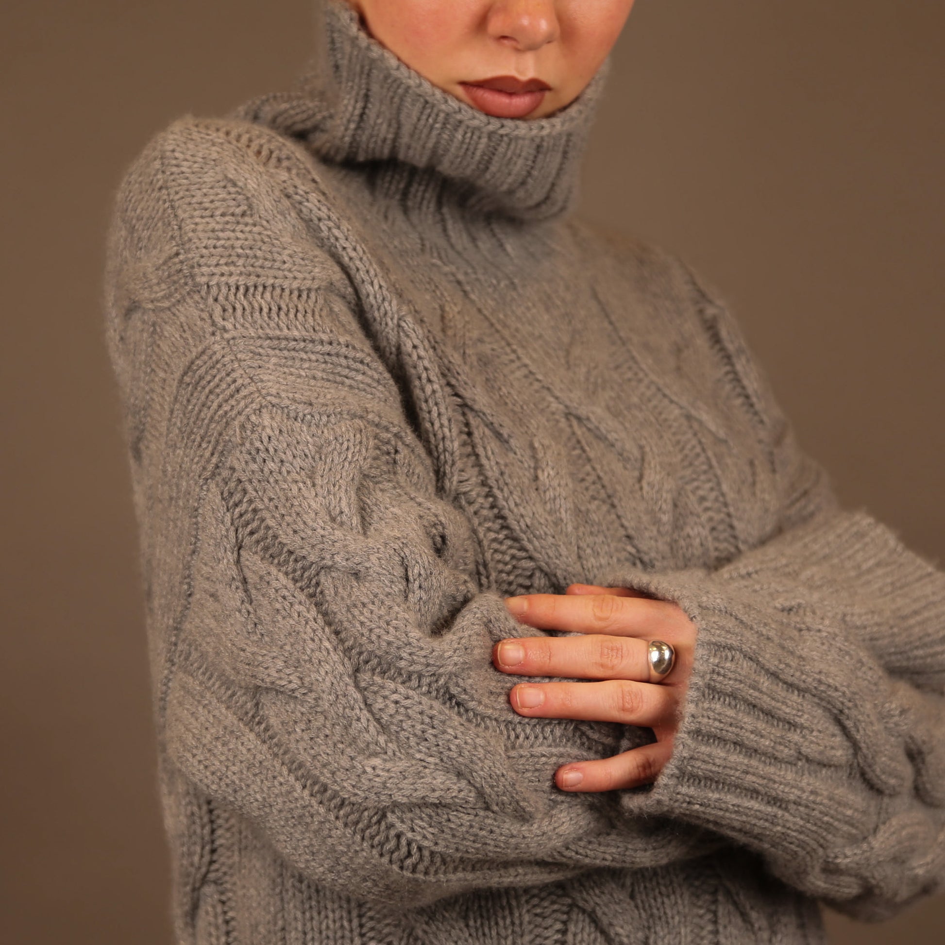 KABI SWEATER - TREACLE