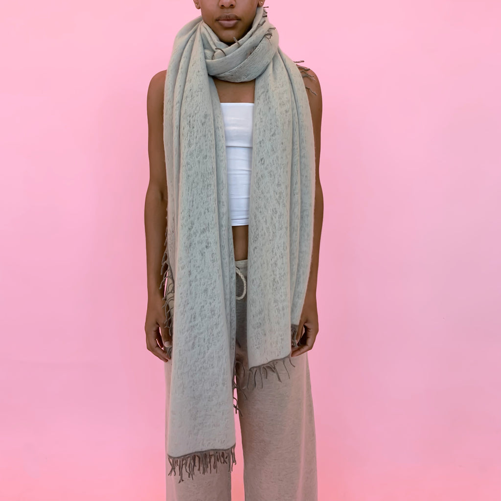 FELTED SCARF WITH FRINGES