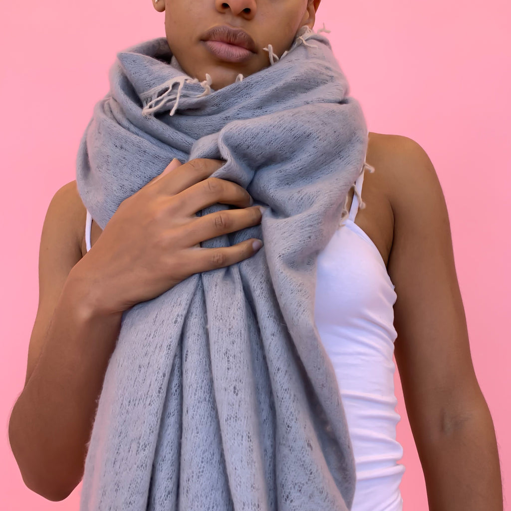 FELTED SCARF WITH FRINGES