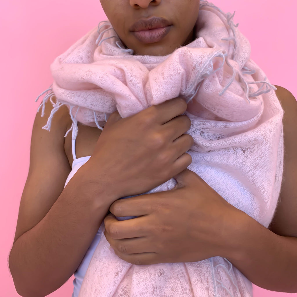 FELTED SCARF WITH FRINGES