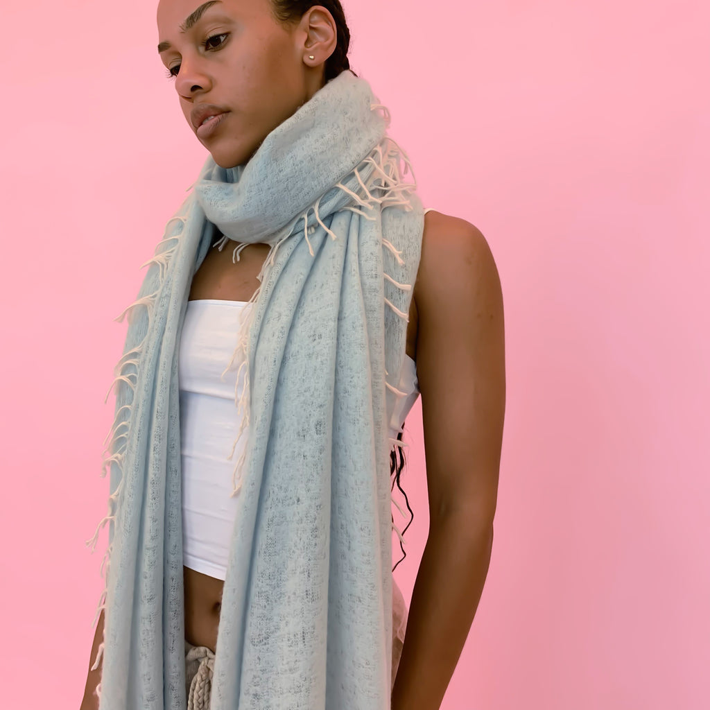 FELTED SCARF WITH FRINGES