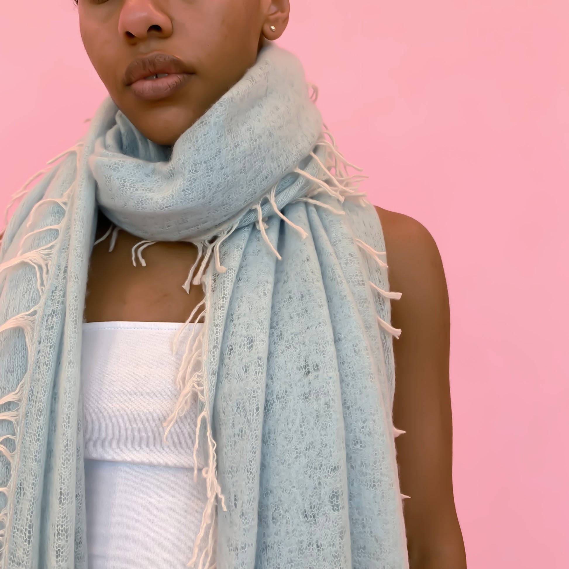 FELTED SCARF WITH FRINGES