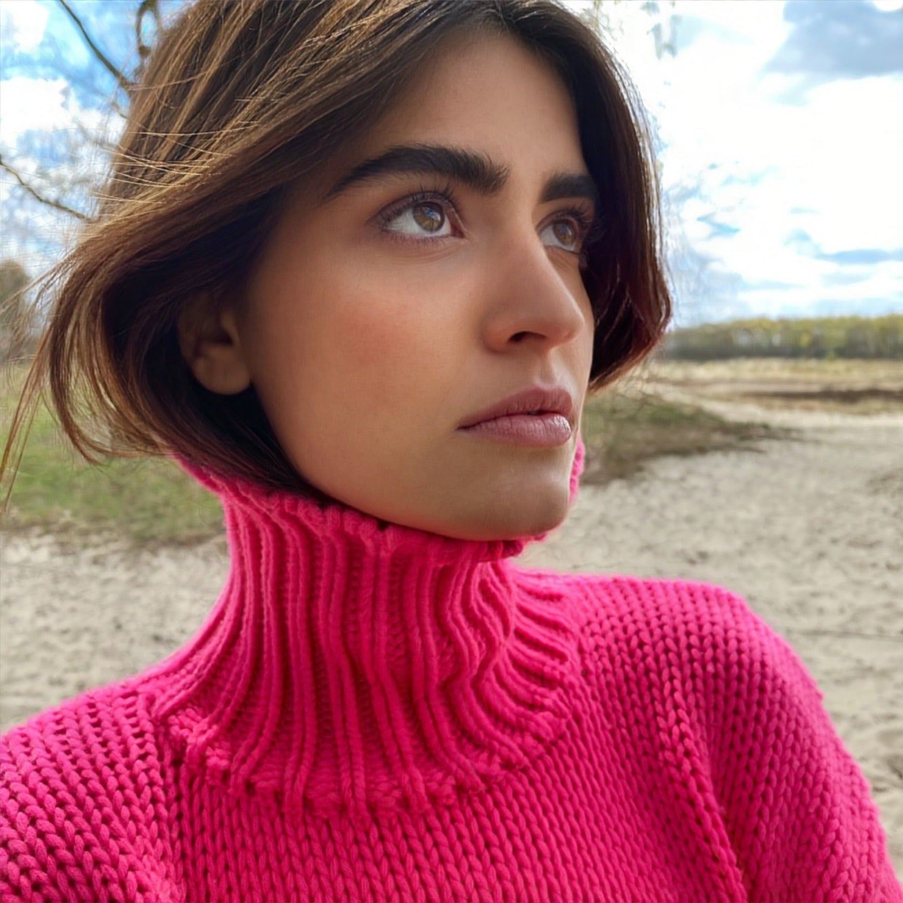 GABRIELLE SWEATER - DAYGLOW